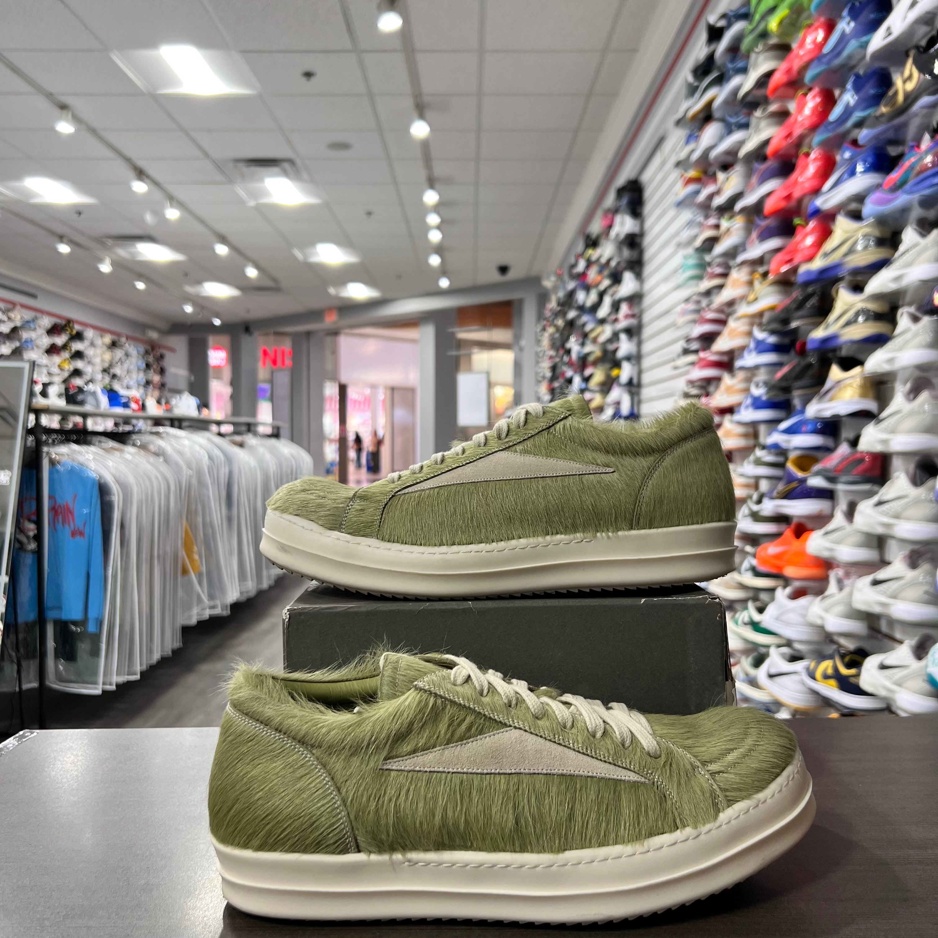 Rick Owens Luxor Runway Vintage Sneaker Pale Green Ponyhair Fur (Lightly Worn)