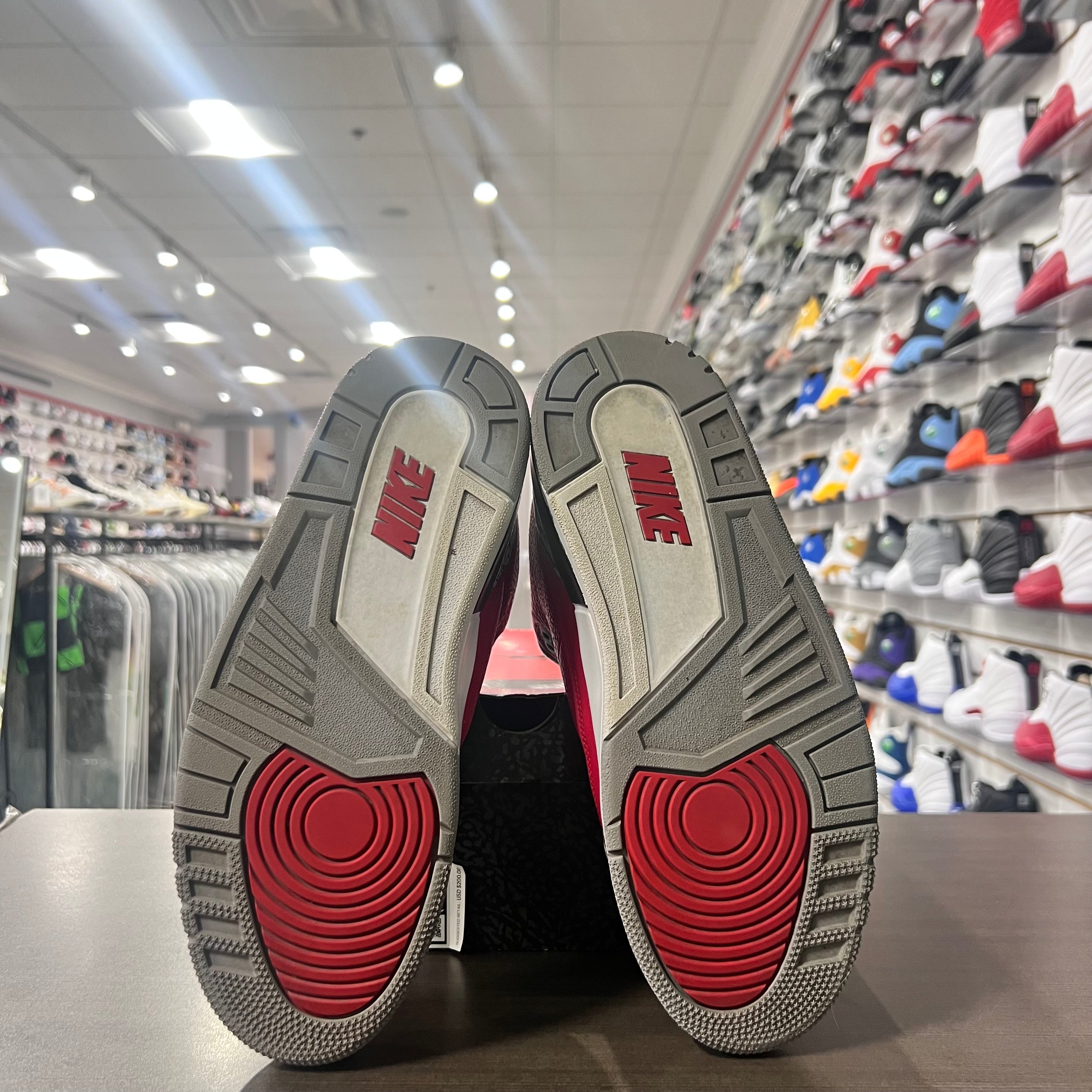 Jordan Retro 3 Mens Unite (Lightly Worn)