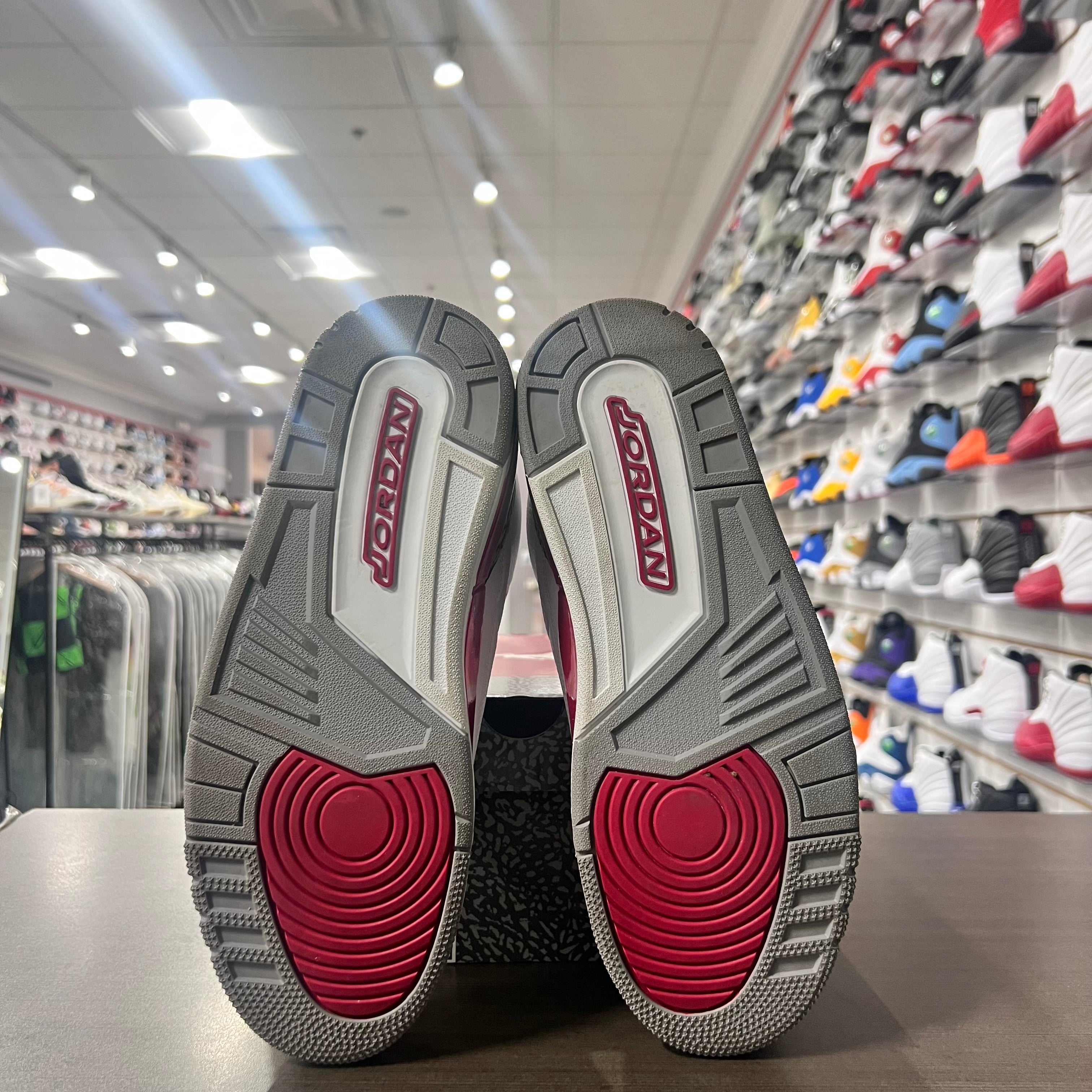 Jordan Retro 3 Mens Cardinal (Lightly Worn)