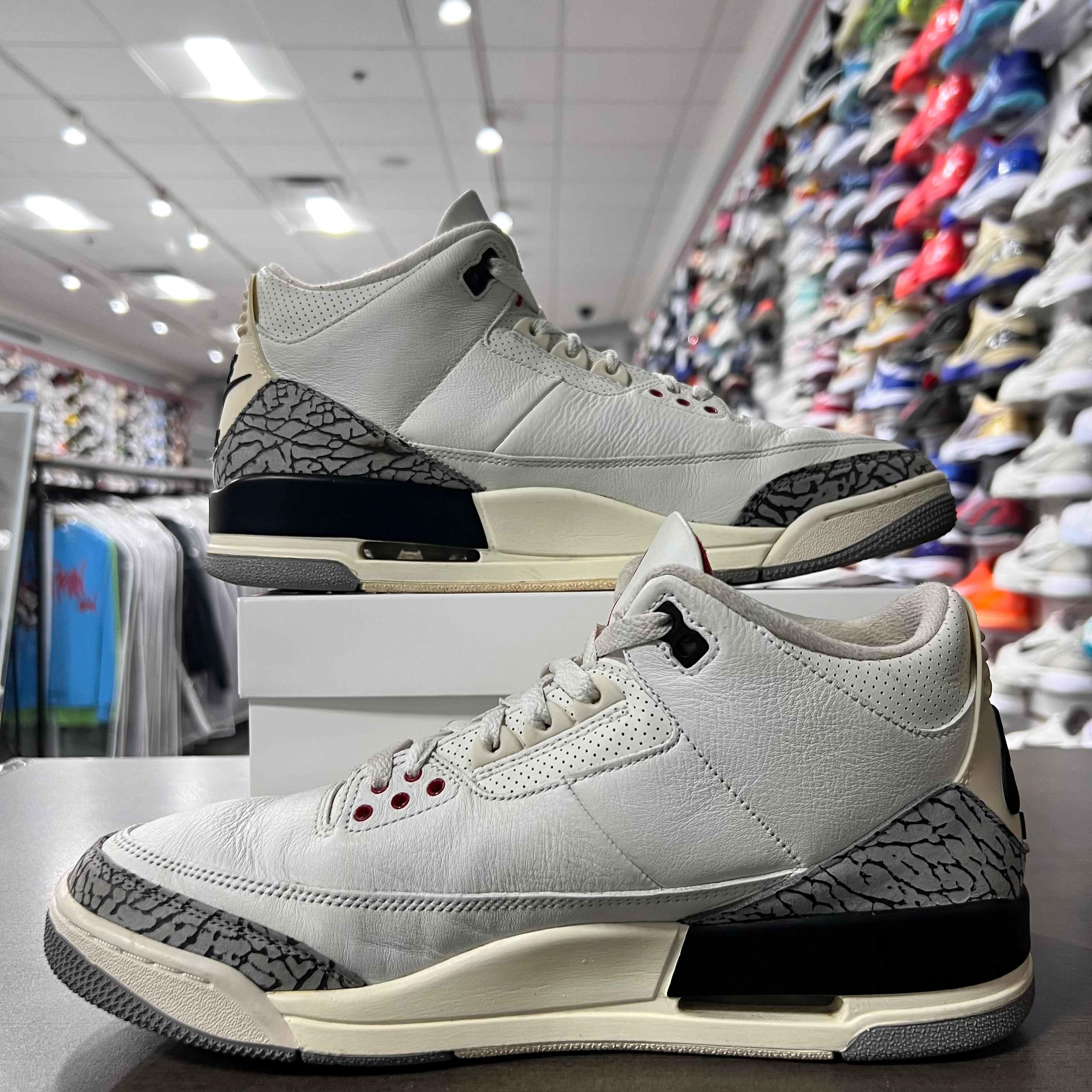 Jordan Retro 3 Mens Reimagined White Cement (Lightly Worn+Replacement Box)
