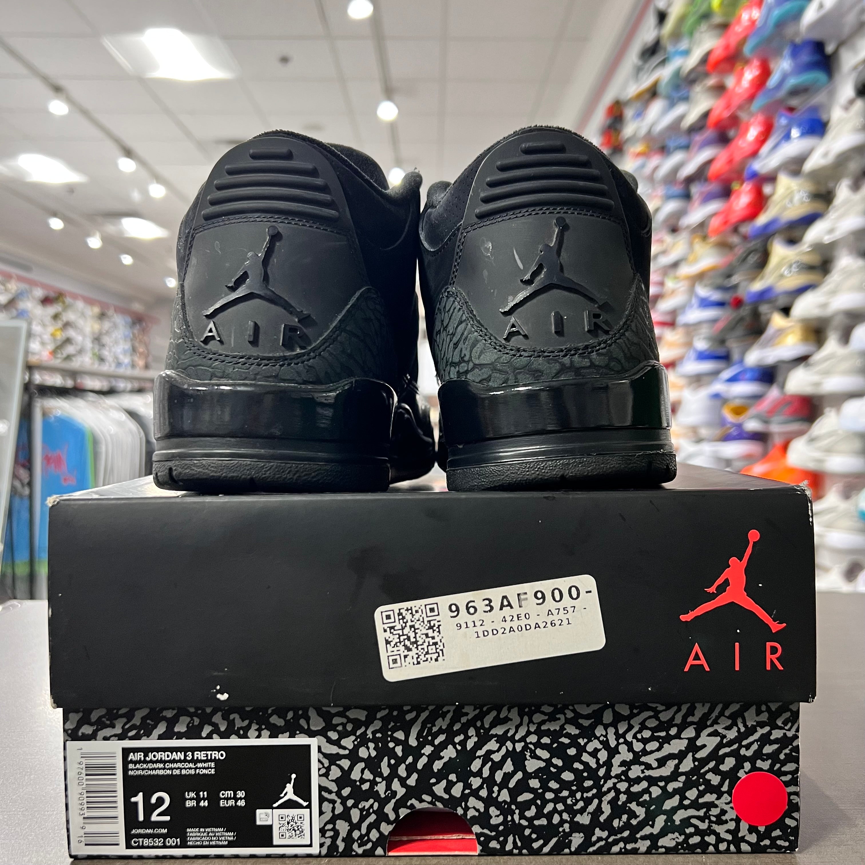 Jordan Retro 3 Mens Black Cat (Lightly Worn)
