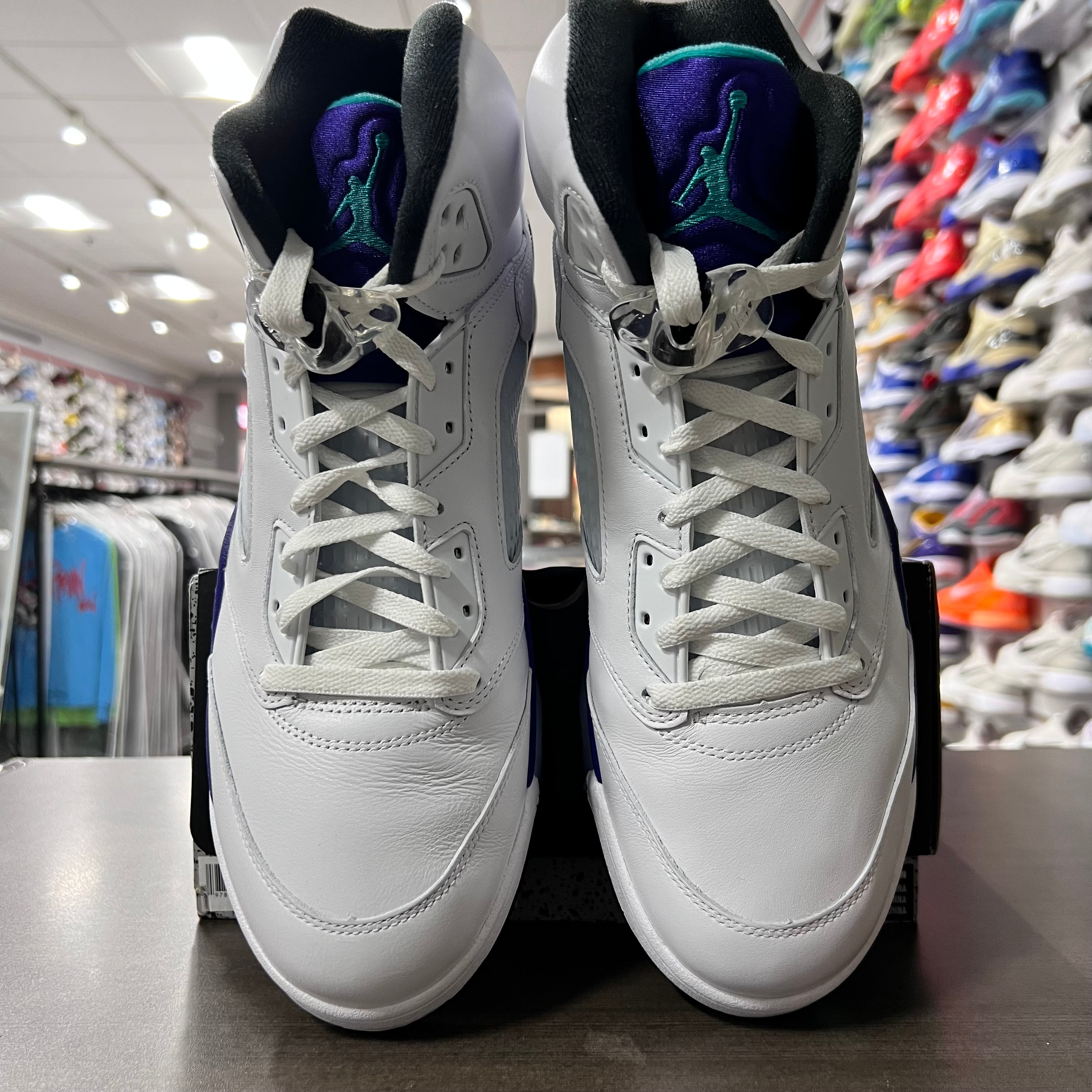 Jordan Retro 5 Mens Grape (Lightly Worn)
