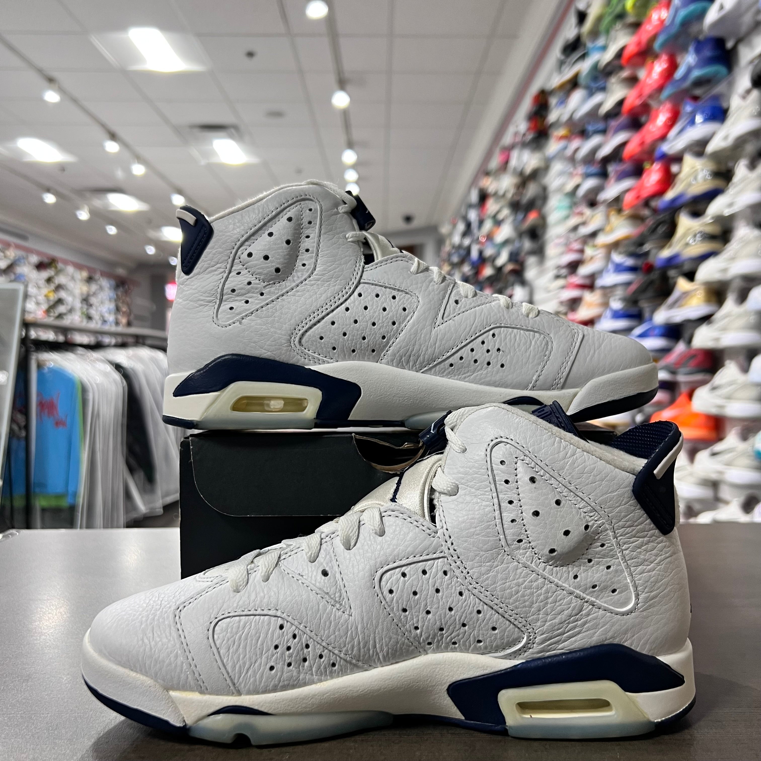 Jordan Retro 6 Gs Midnight Navy (Lightly Worn)