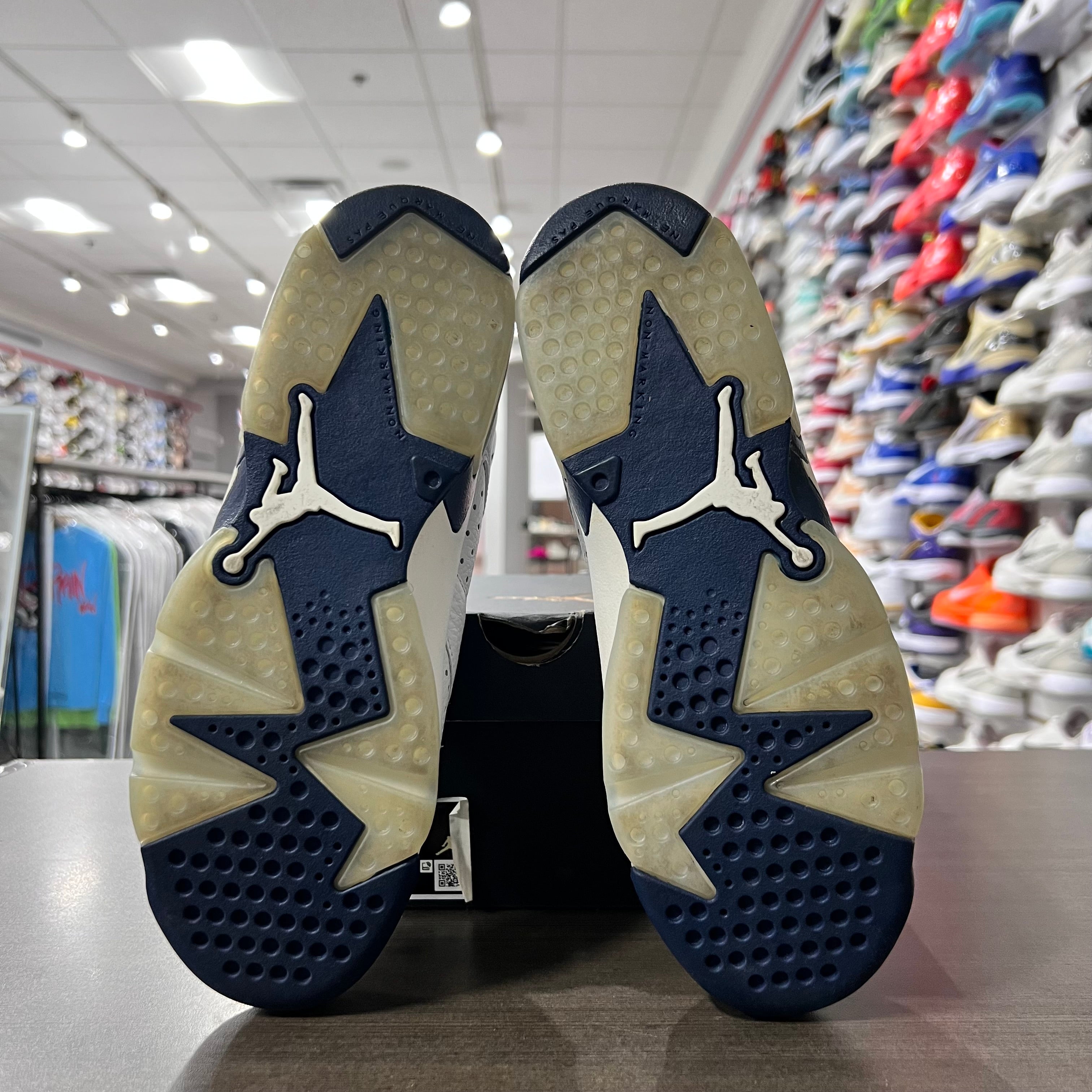 Jordan Retro 6 Gs Midnight Navy (Lightly Worn)