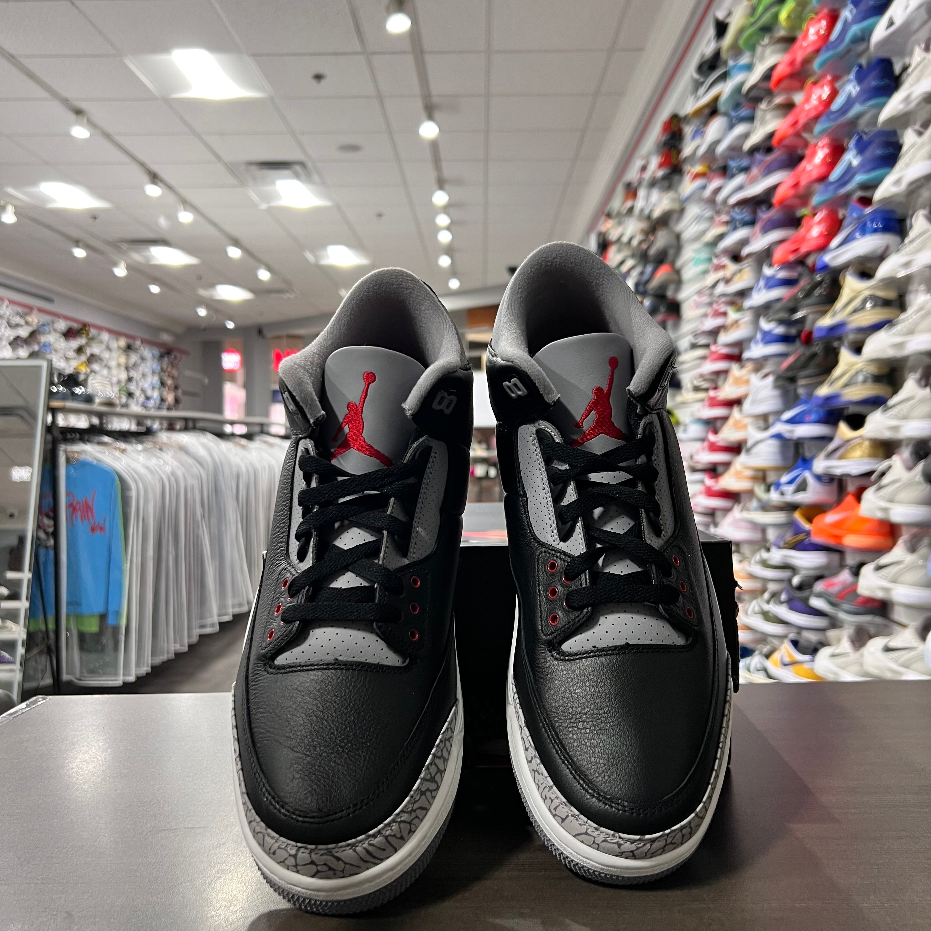 Jordan Retro 3 Mens Black Cement (2024)(Lightly Worn)