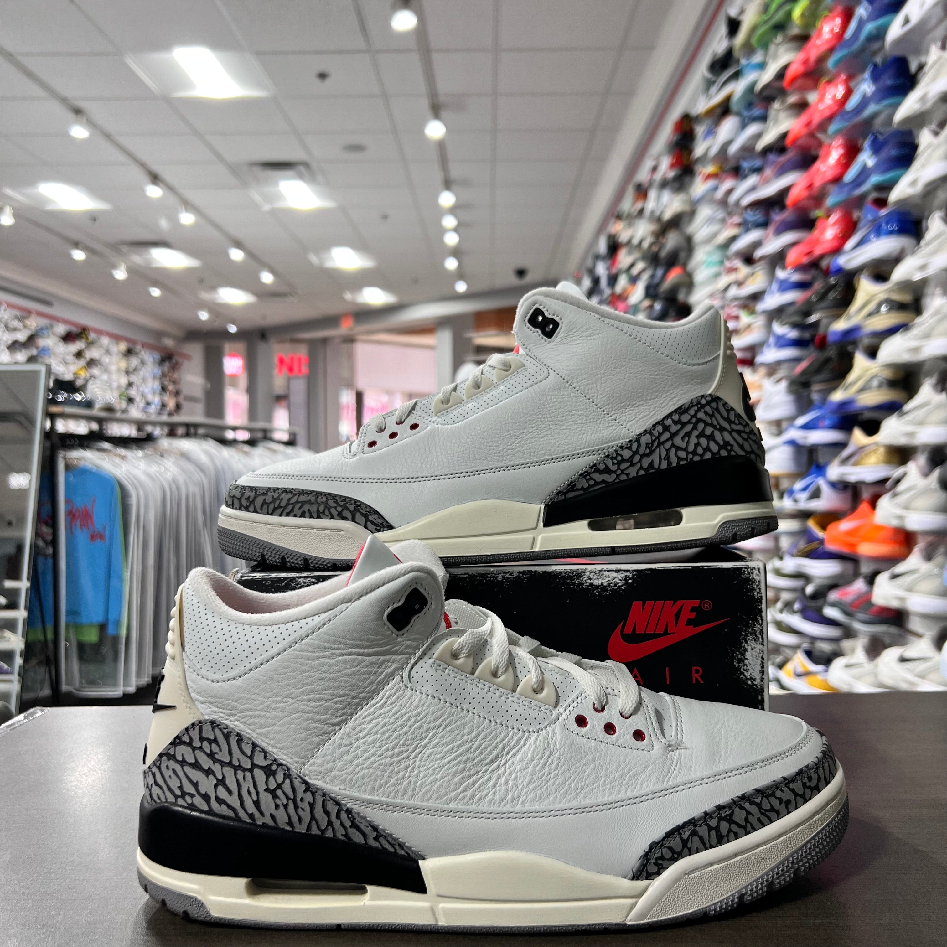 Jordan Retro 3 Mens Reimagined White Cement (Lightly Worn)
