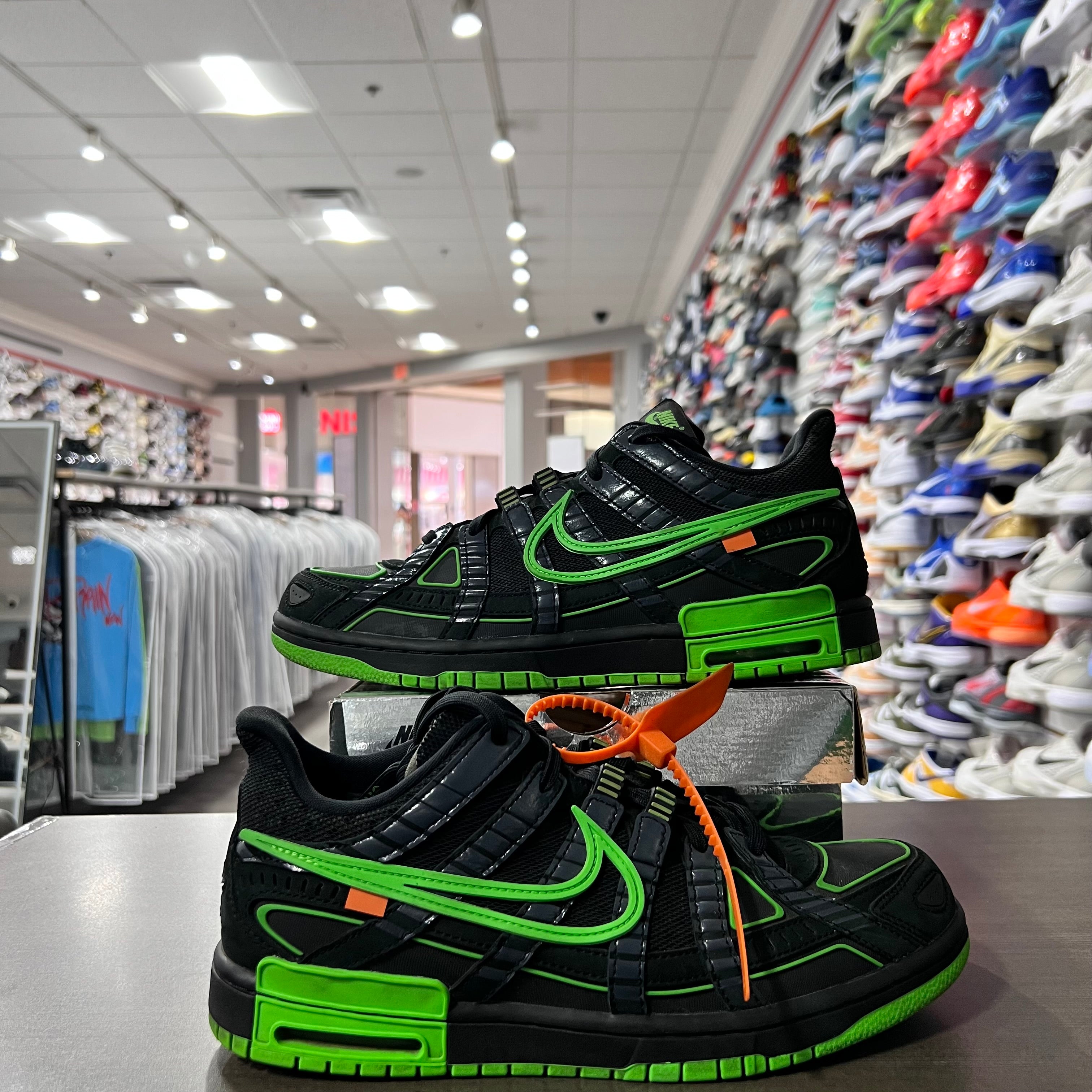 Nike Air Rubber Dunk Off-White Green Strike (Lightly Worn)