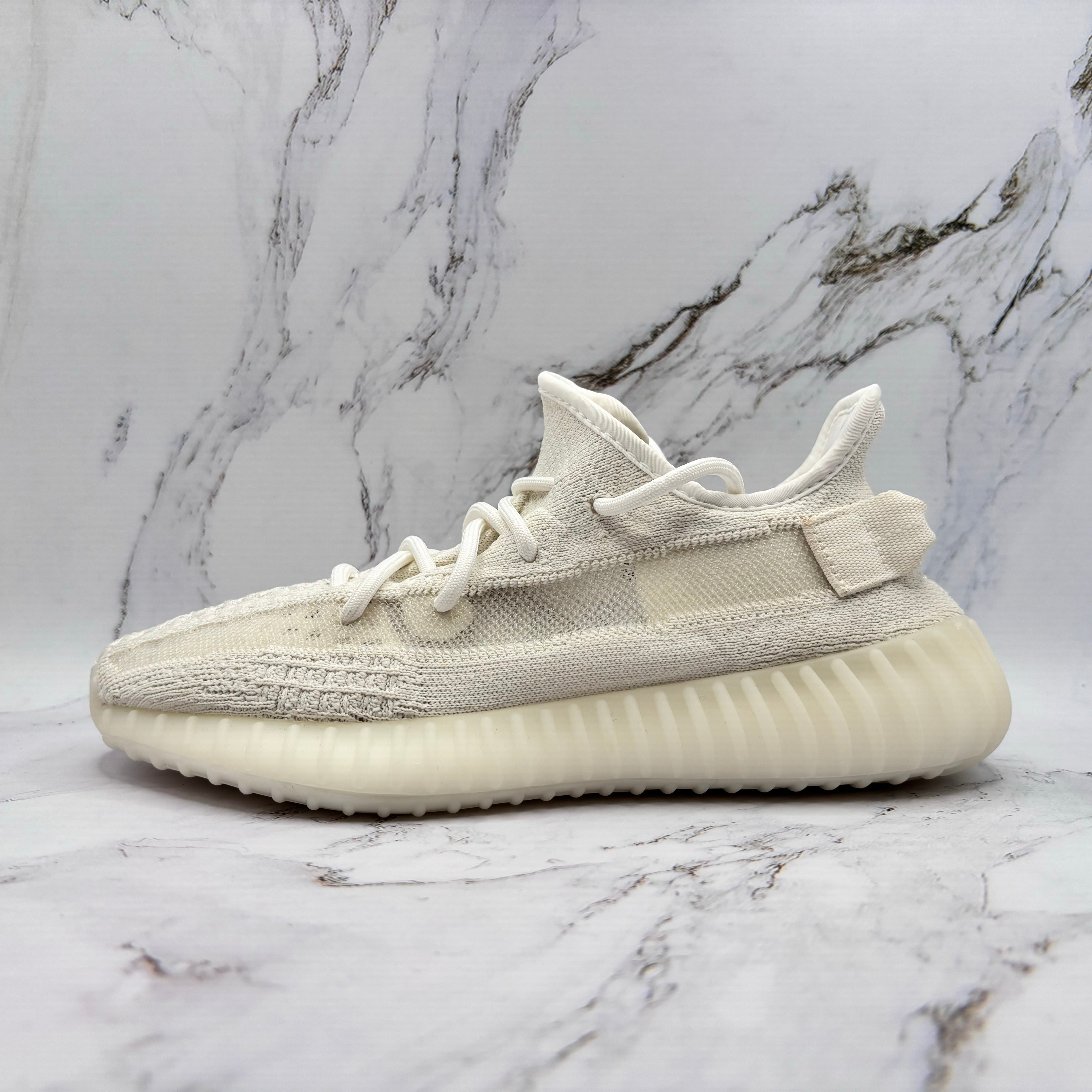 Yeezy 350 V2 Bone
