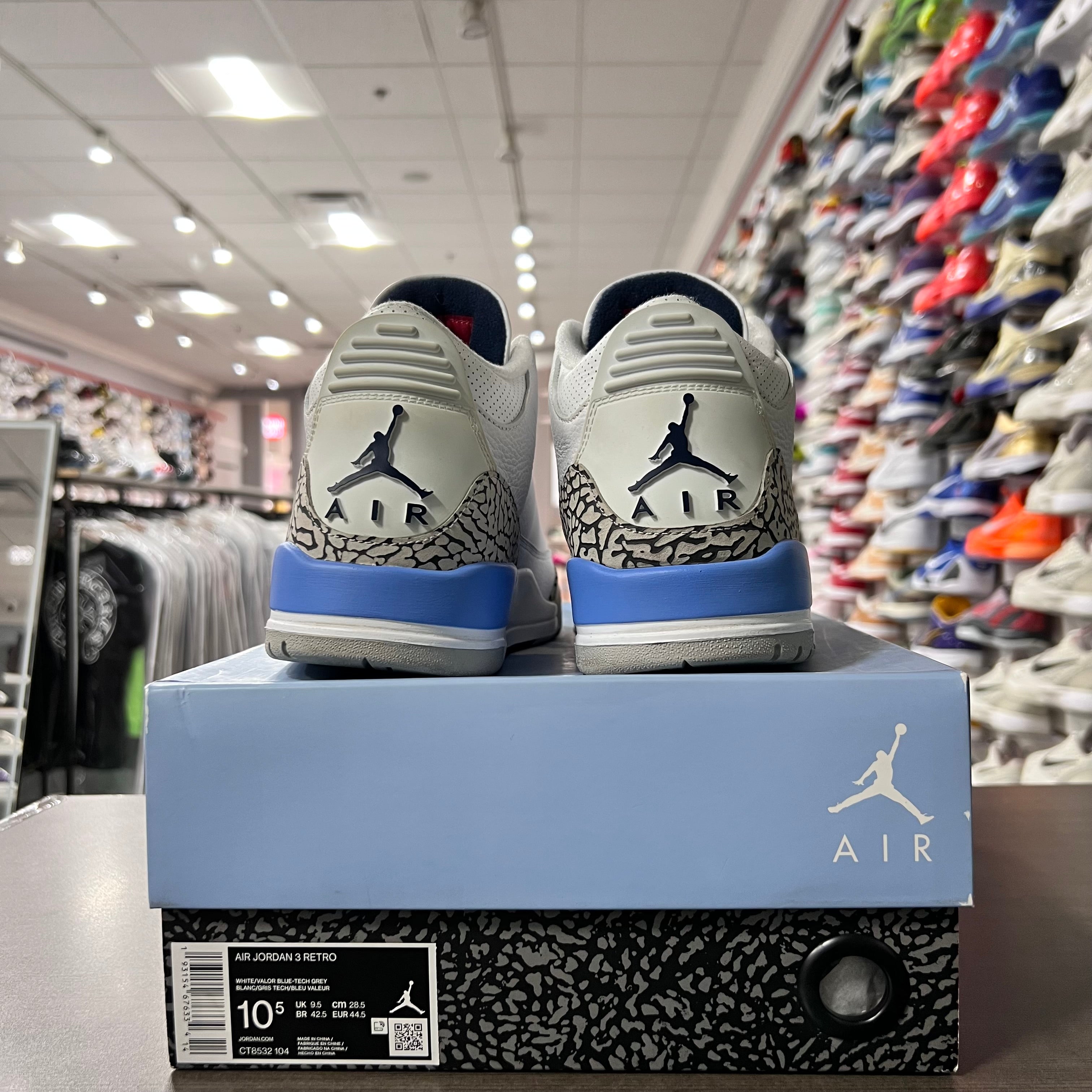 Jordan Retro 3 Mens UNC (Lightly Worn)