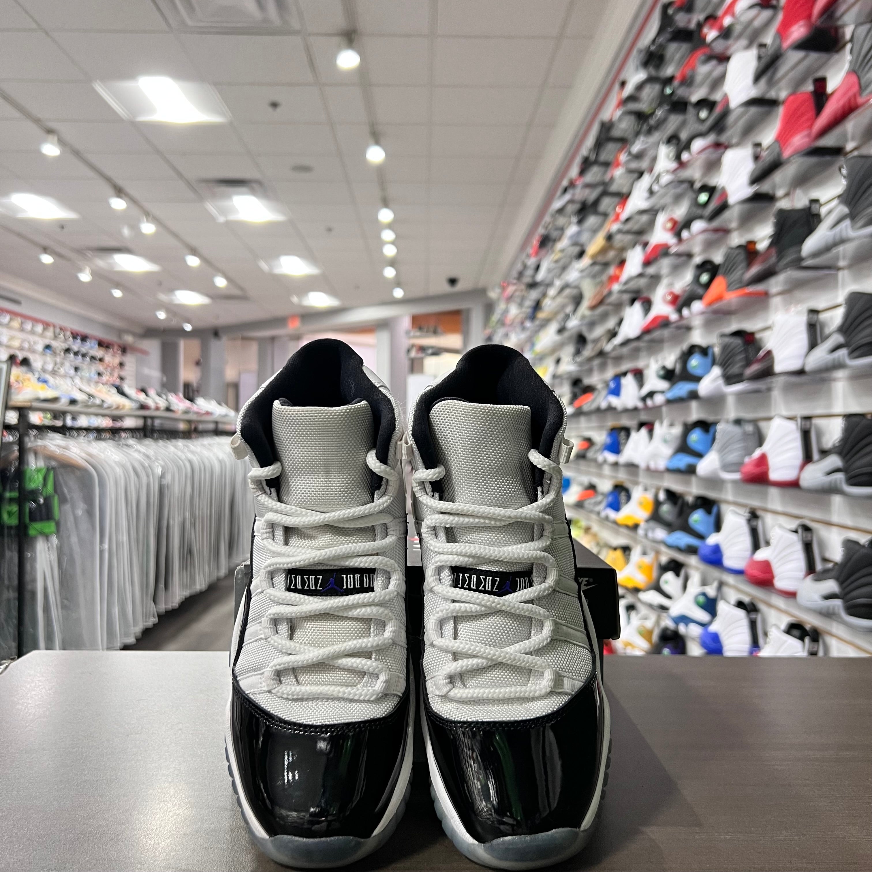 Jordan Retro 11 Gs Concord (Lightly Worn)