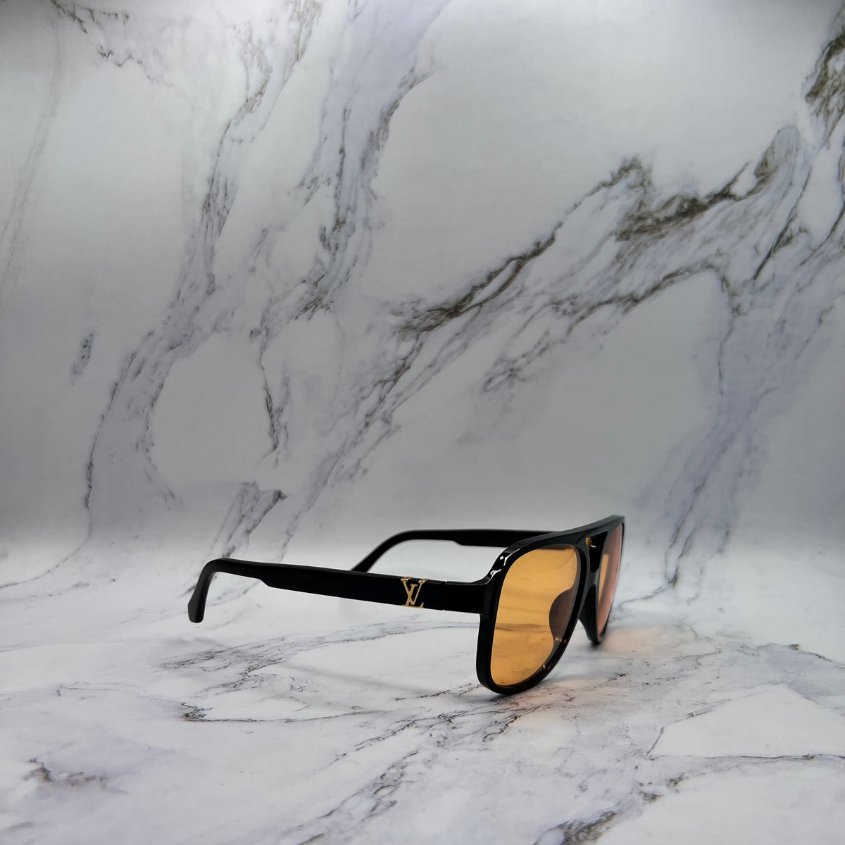 Louis Vuitton Hit Sunglasses (Slightly Worn)