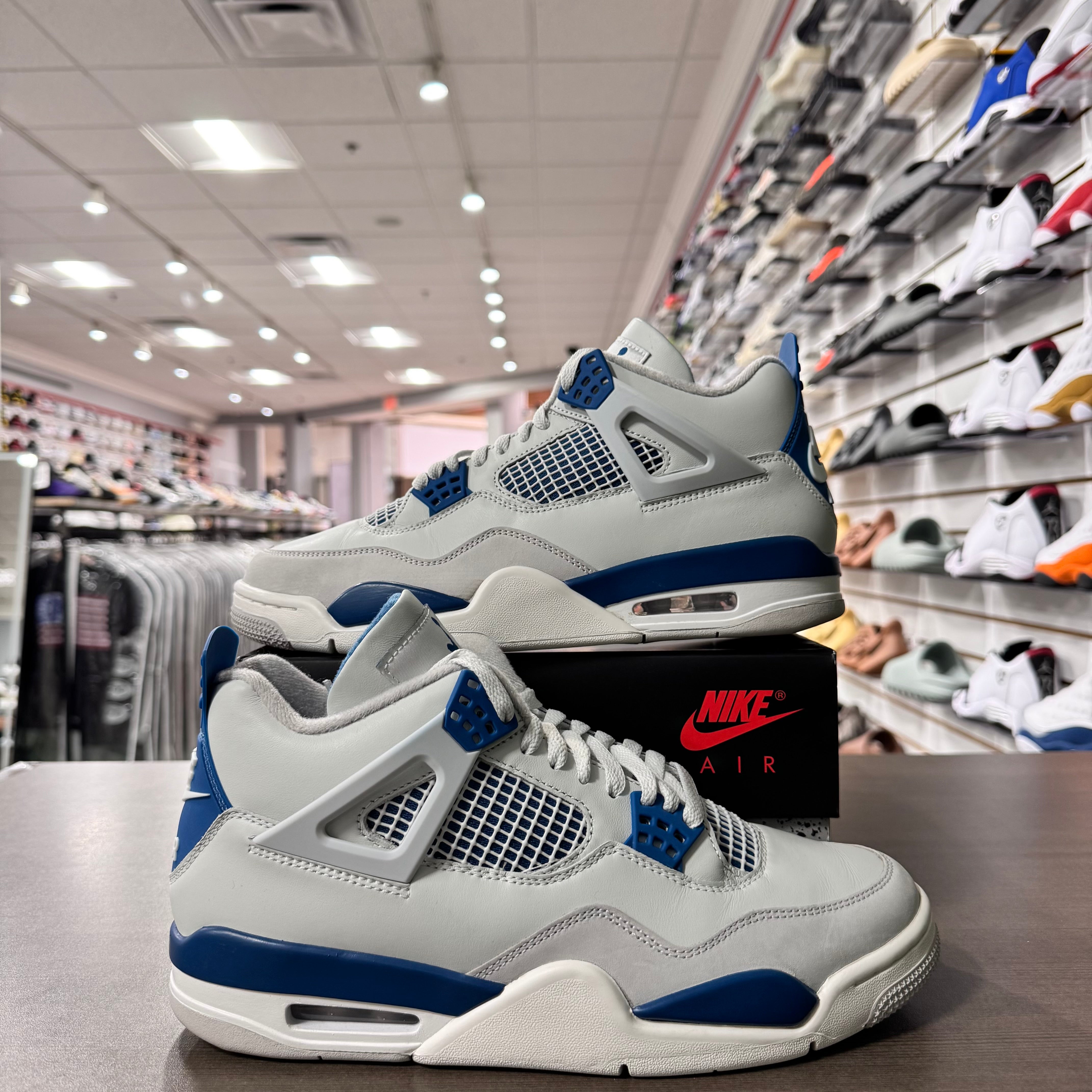 Jordan Retro 4 Mens Military Blue (Lightly Worn)