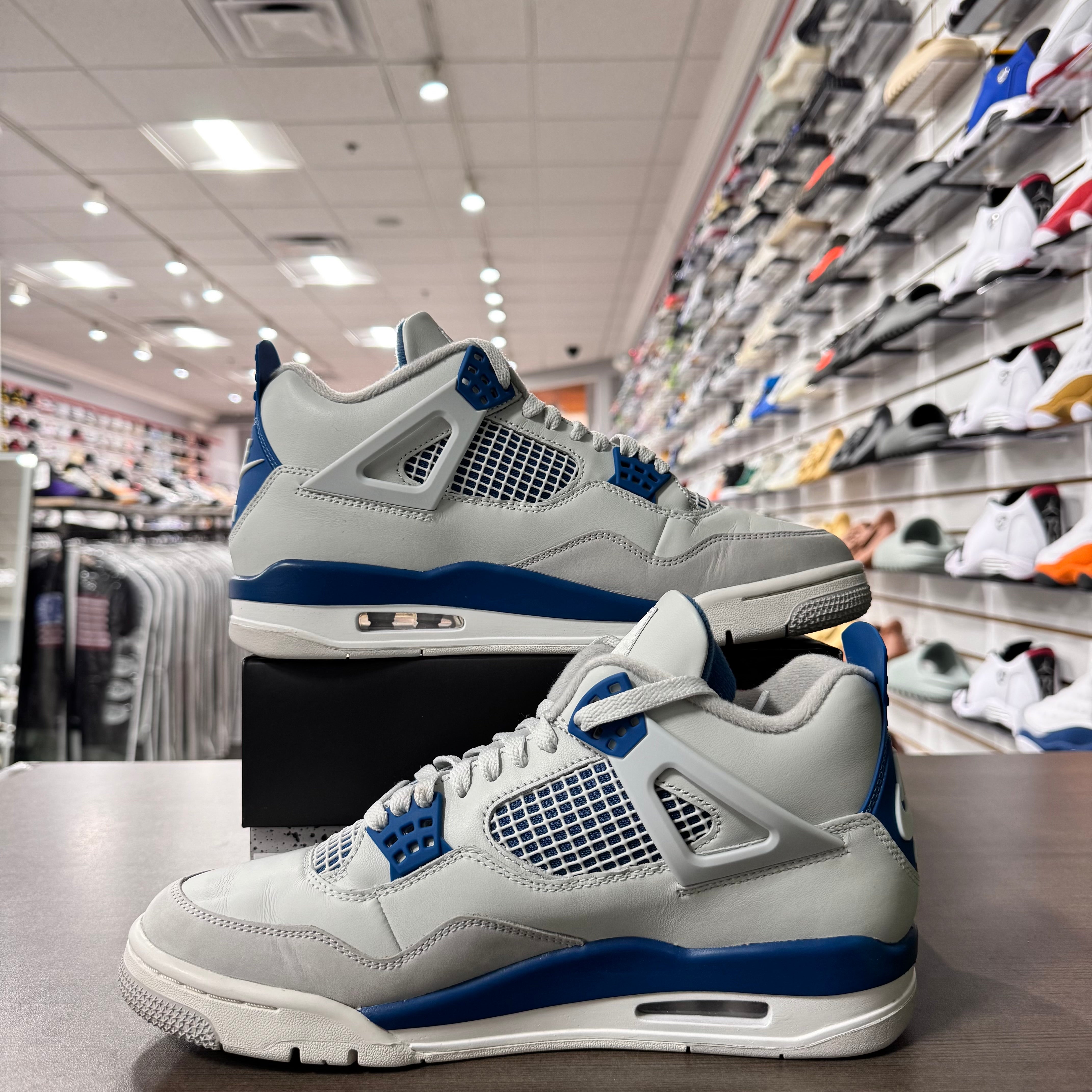 Jordan Retro 4 Mens Military Blue (Lightly Worn)