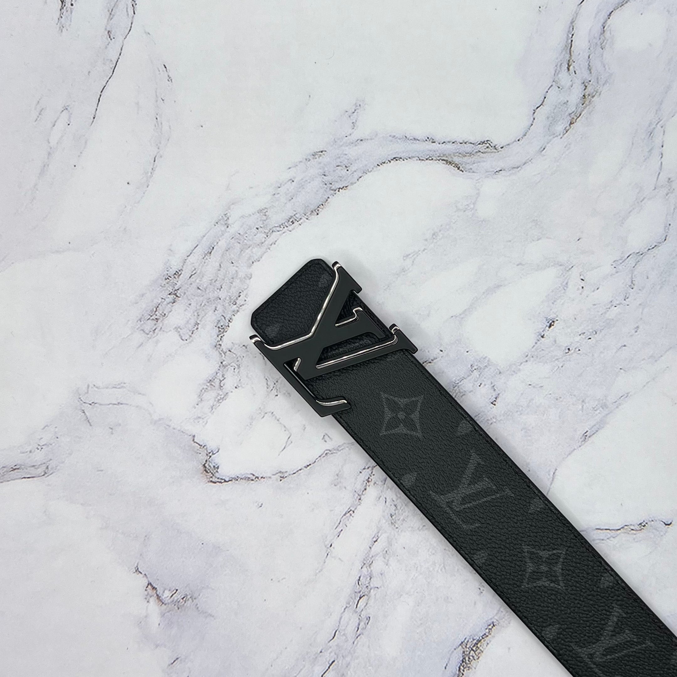 Louis Vuitton Initials Reversible Belt Monogram Black (Lightly Worn)
