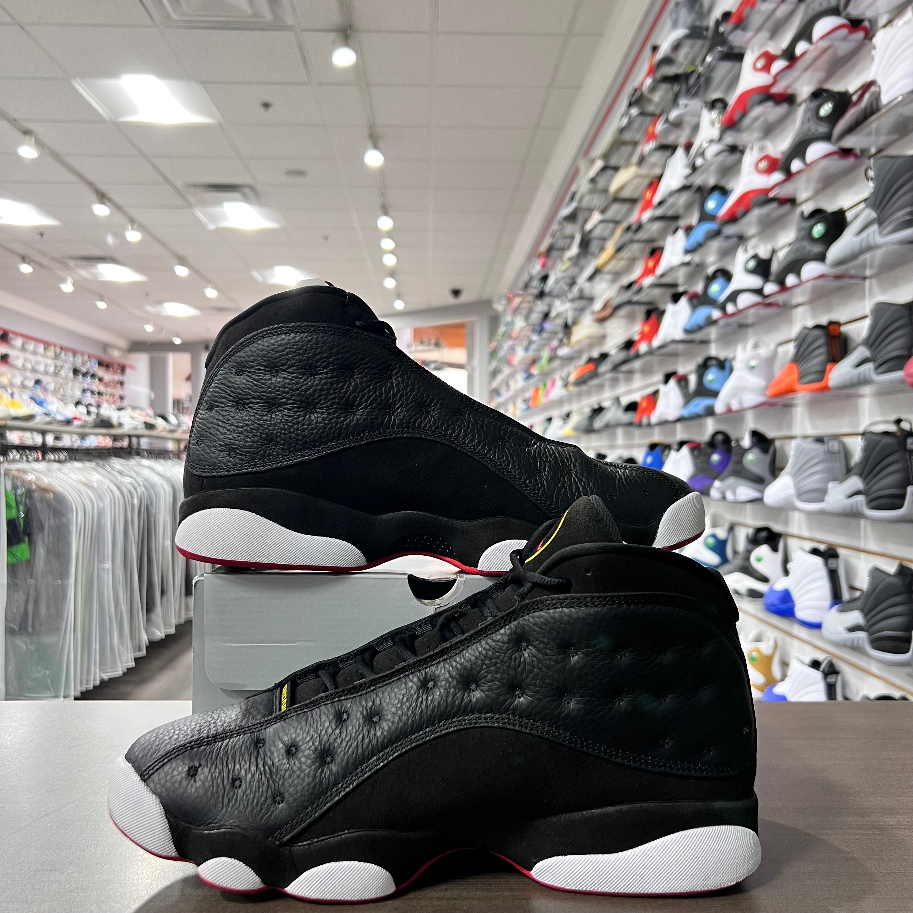 Jordan Retro 13 Mens Playoff (Lightly Worn)