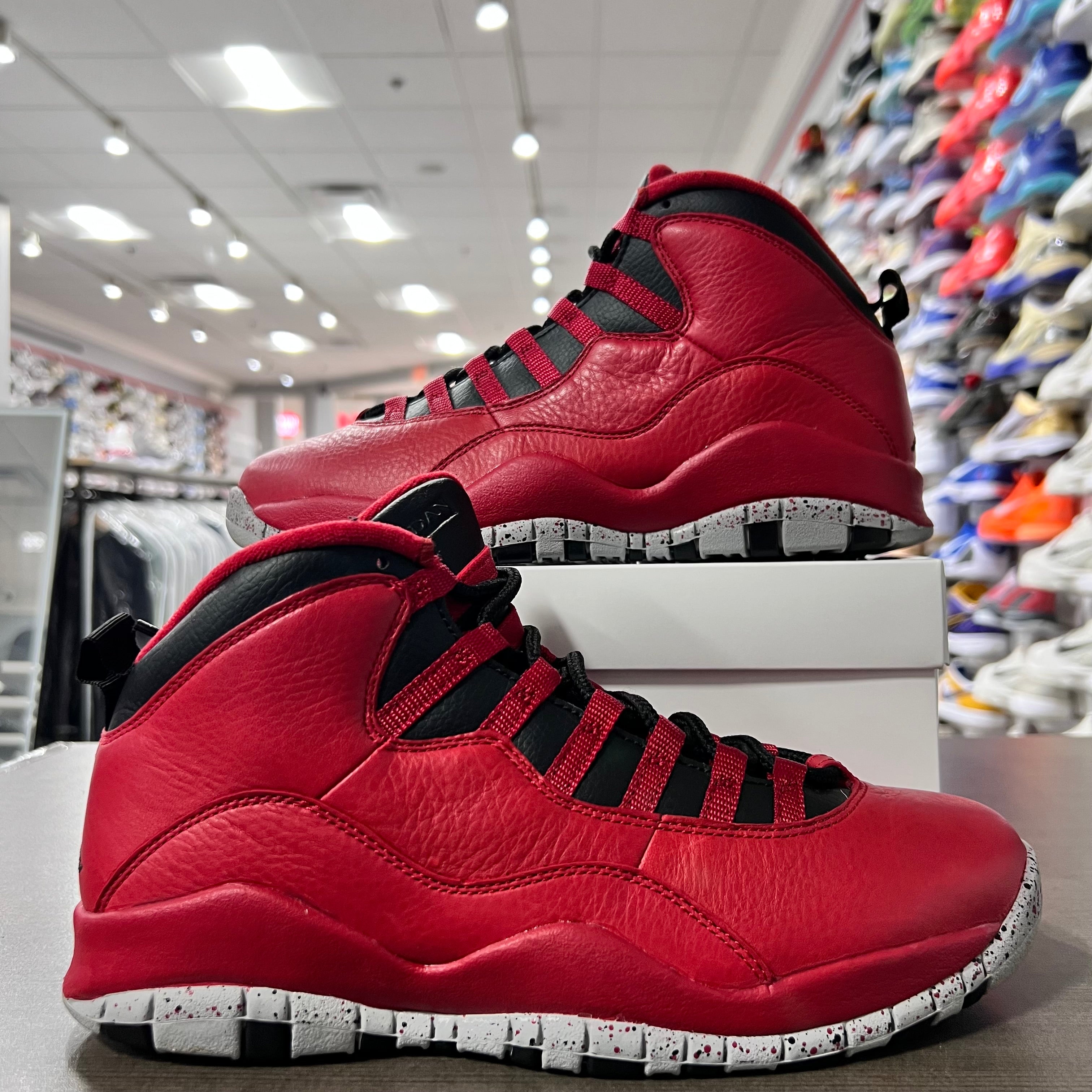 Jordan Retro 10 Mens Bulls Over Broadway (Lightly Worn+Replacement Box)