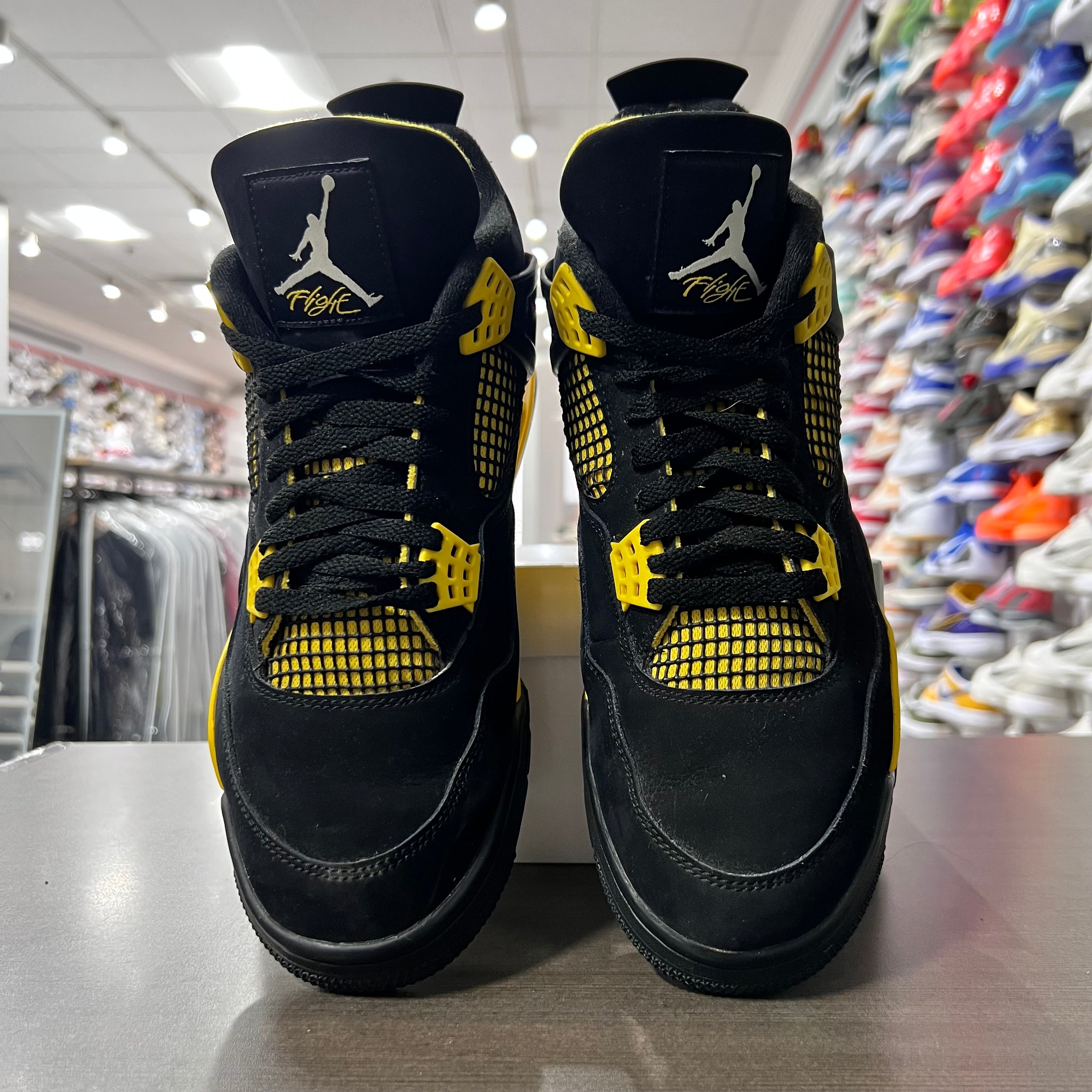 Jordan Retro 4 Mens Thunder (Lightly Worn+Replacement Box)