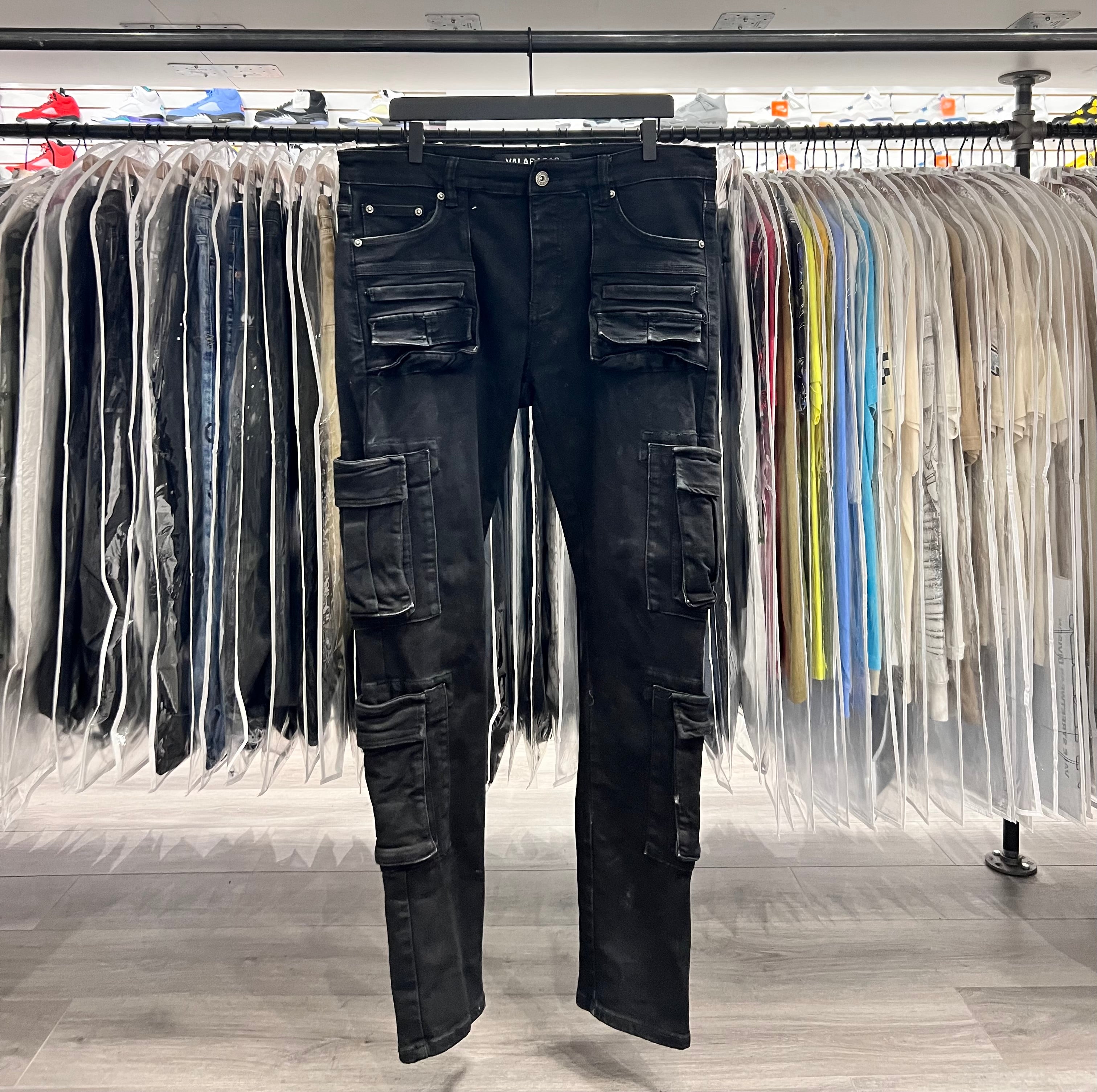 Valabasas Jeans All Black (Lightly Worn)