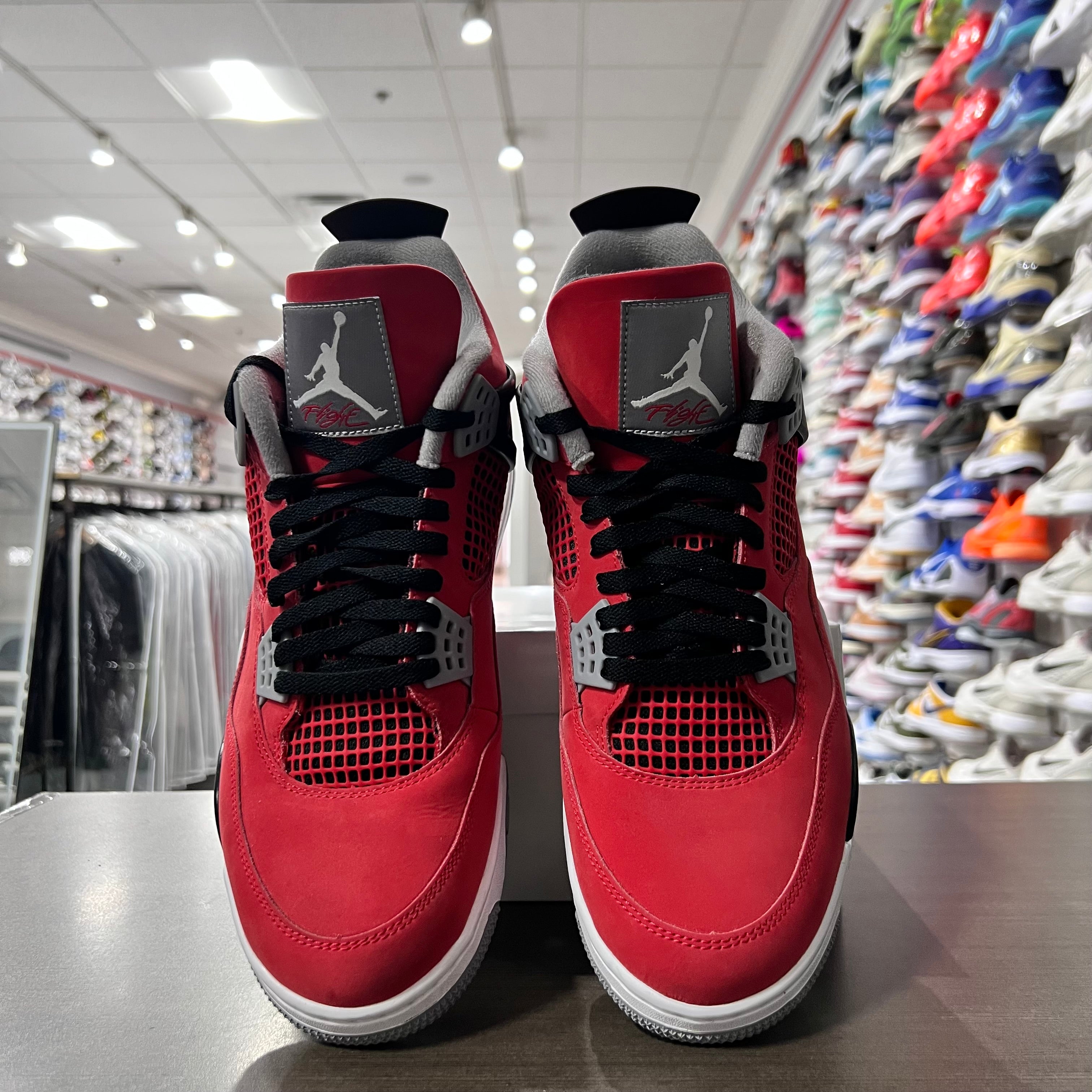 Jordan Retro 4 Mens Toro Bravo (2026)(Lightly Worn+Replacement Box)