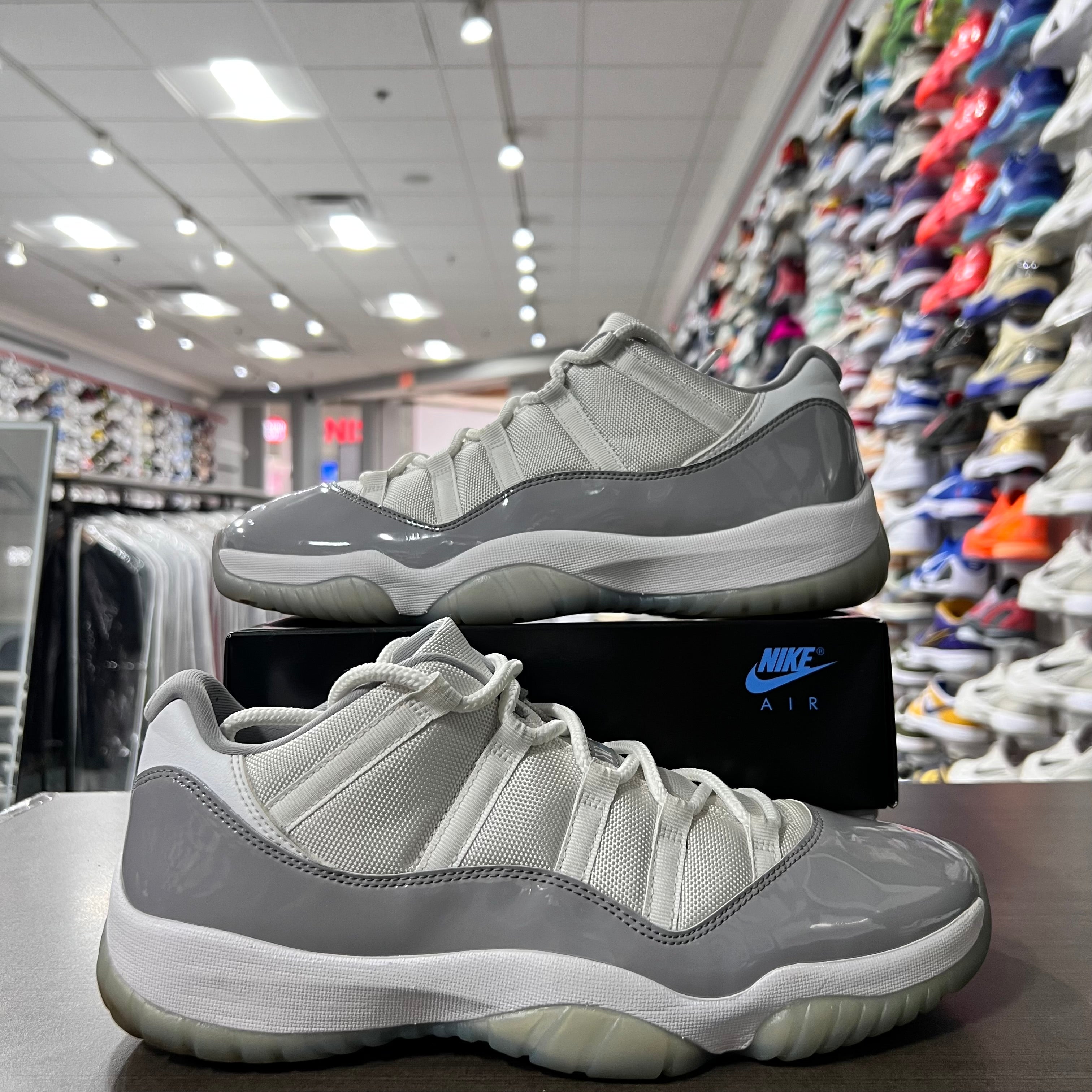 Jordan Retro 11 Low Mens Cement Grey (Lightly Worn)