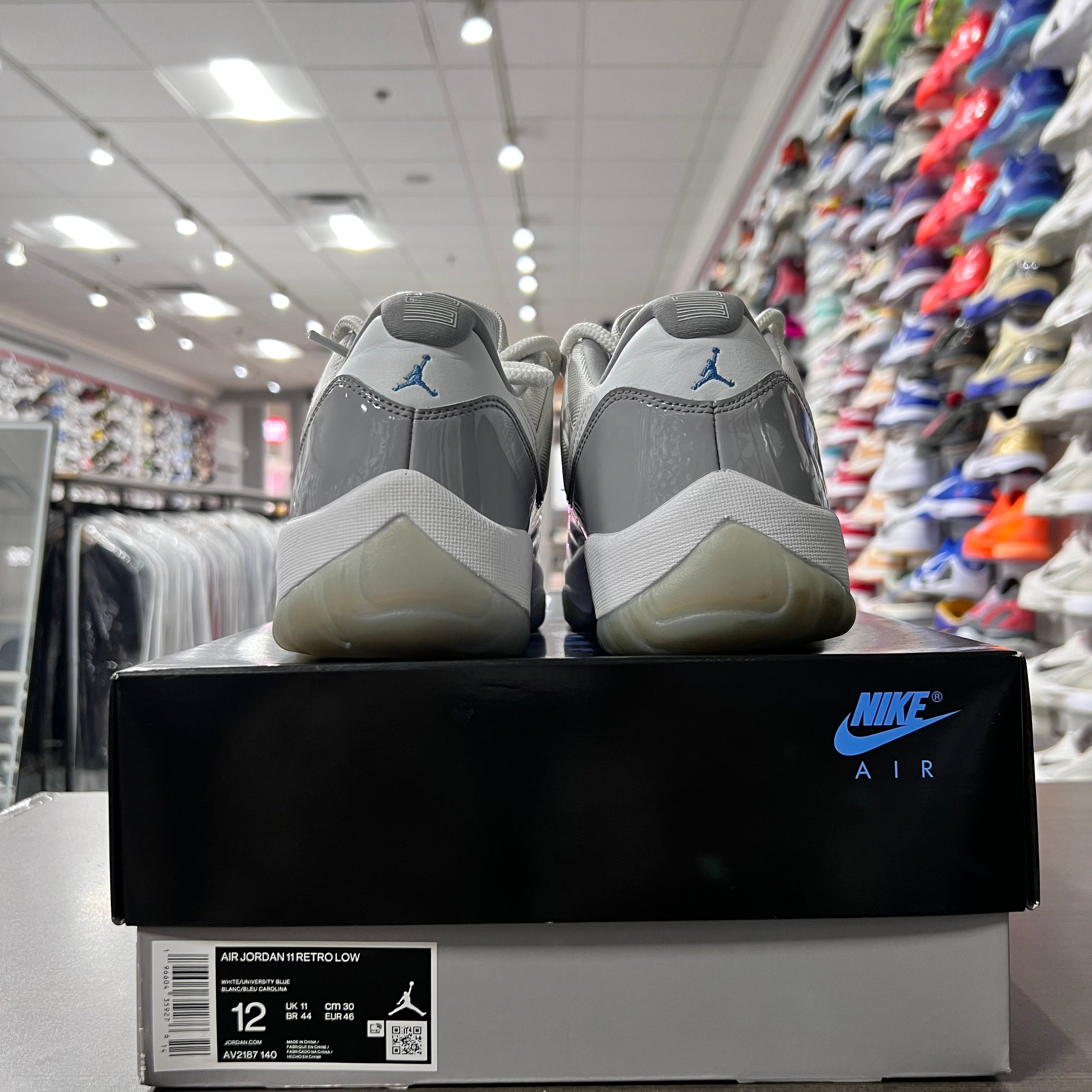 Jordan Retro 11 Low Mens Cement Grey (Lightly Worn)