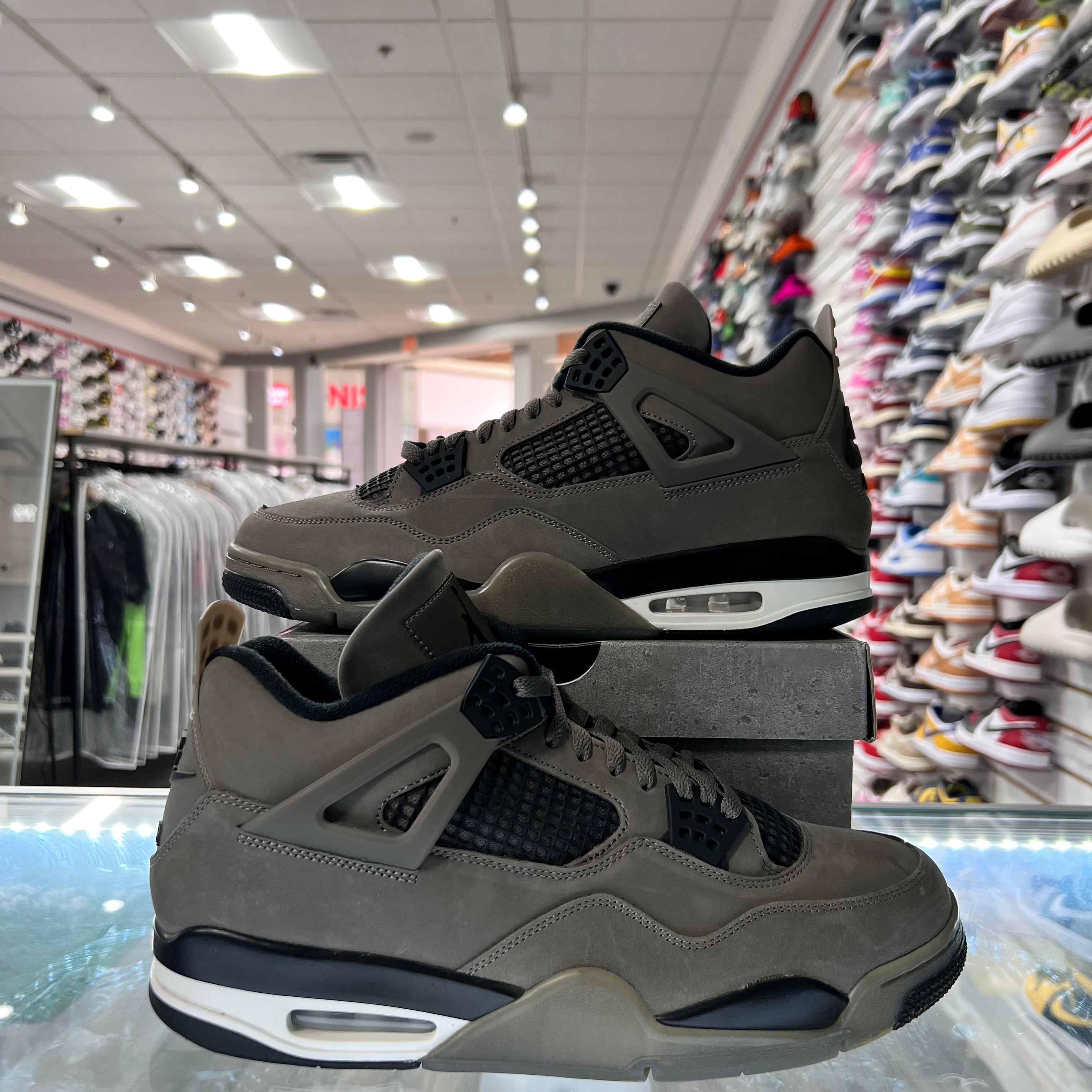 Jordan Retro 4 Mens Cave Stone (Lightly Worn)