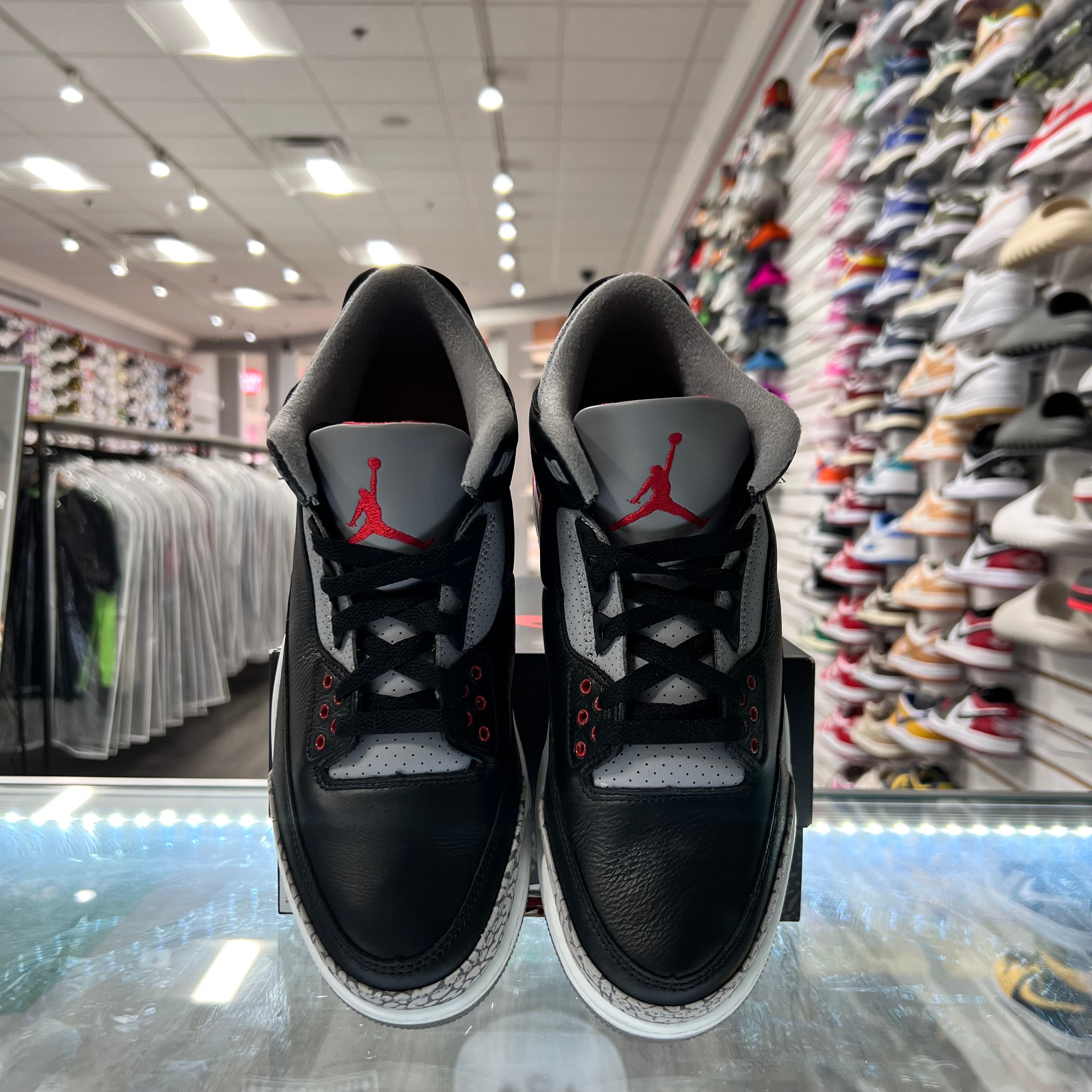 Jordan Retro 3 Mens Black Cement (2024)(Lightly Worn)