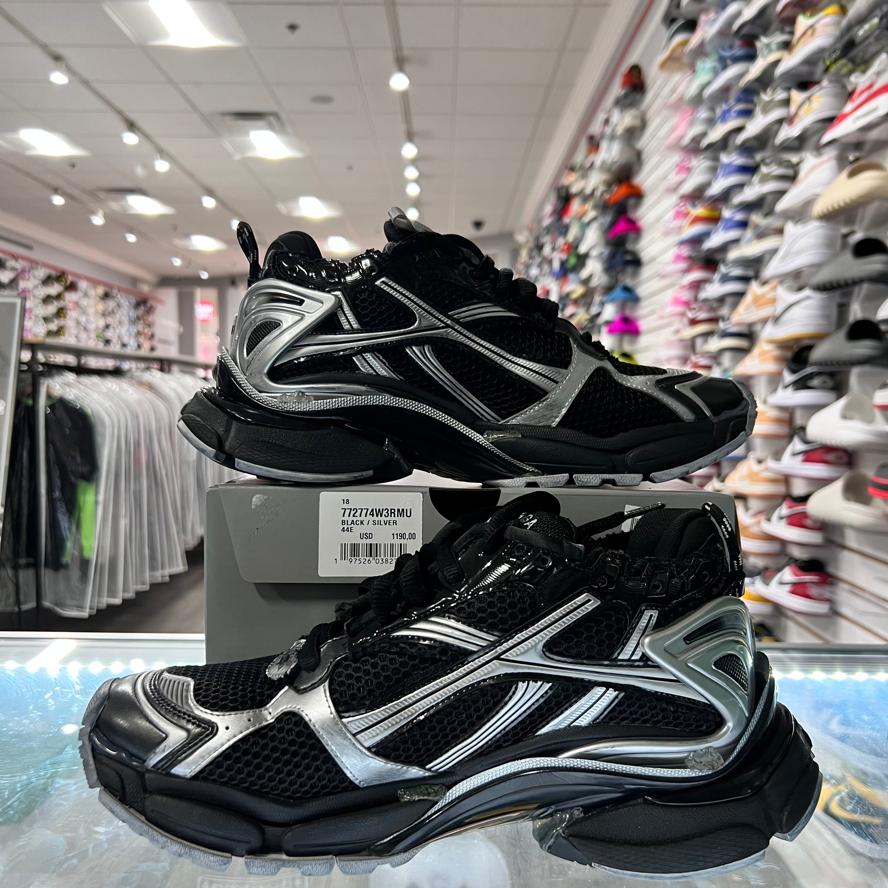 Balenciaga Runner Black Silver (Lightly Worn)