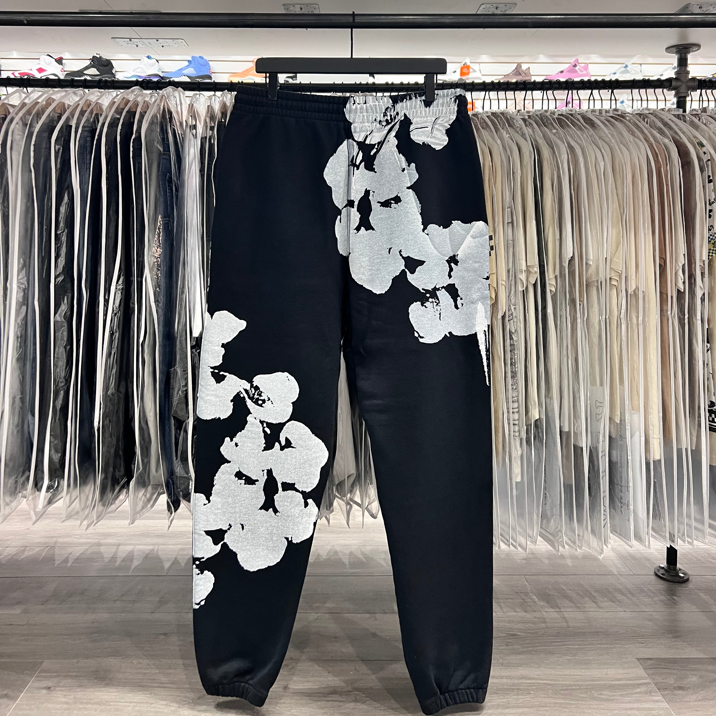 Denim Tears Big Cotton Wreath Sweatpants Black