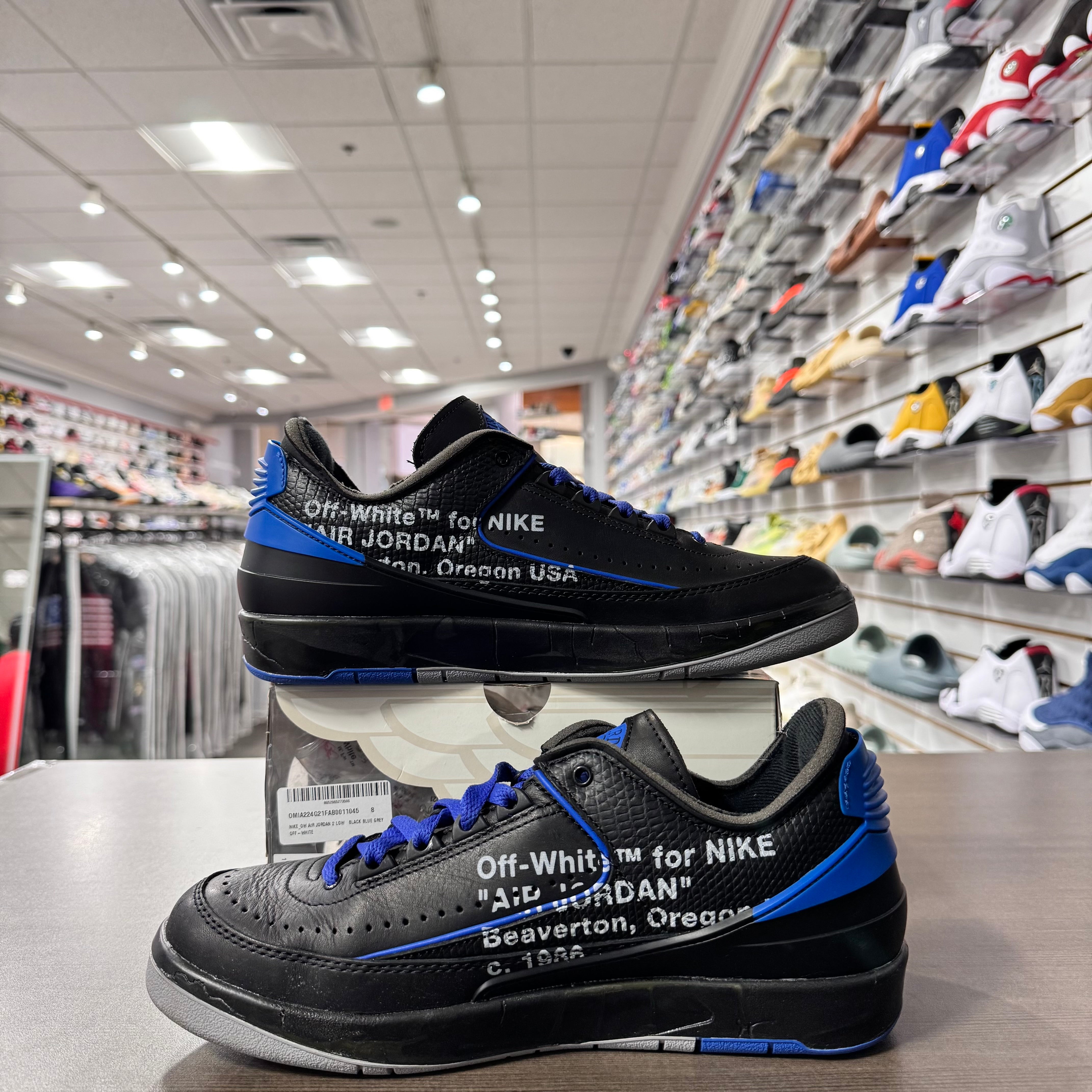 Jordan Retro 2 Low Mens Off White Black Blue (Lightly Worn)