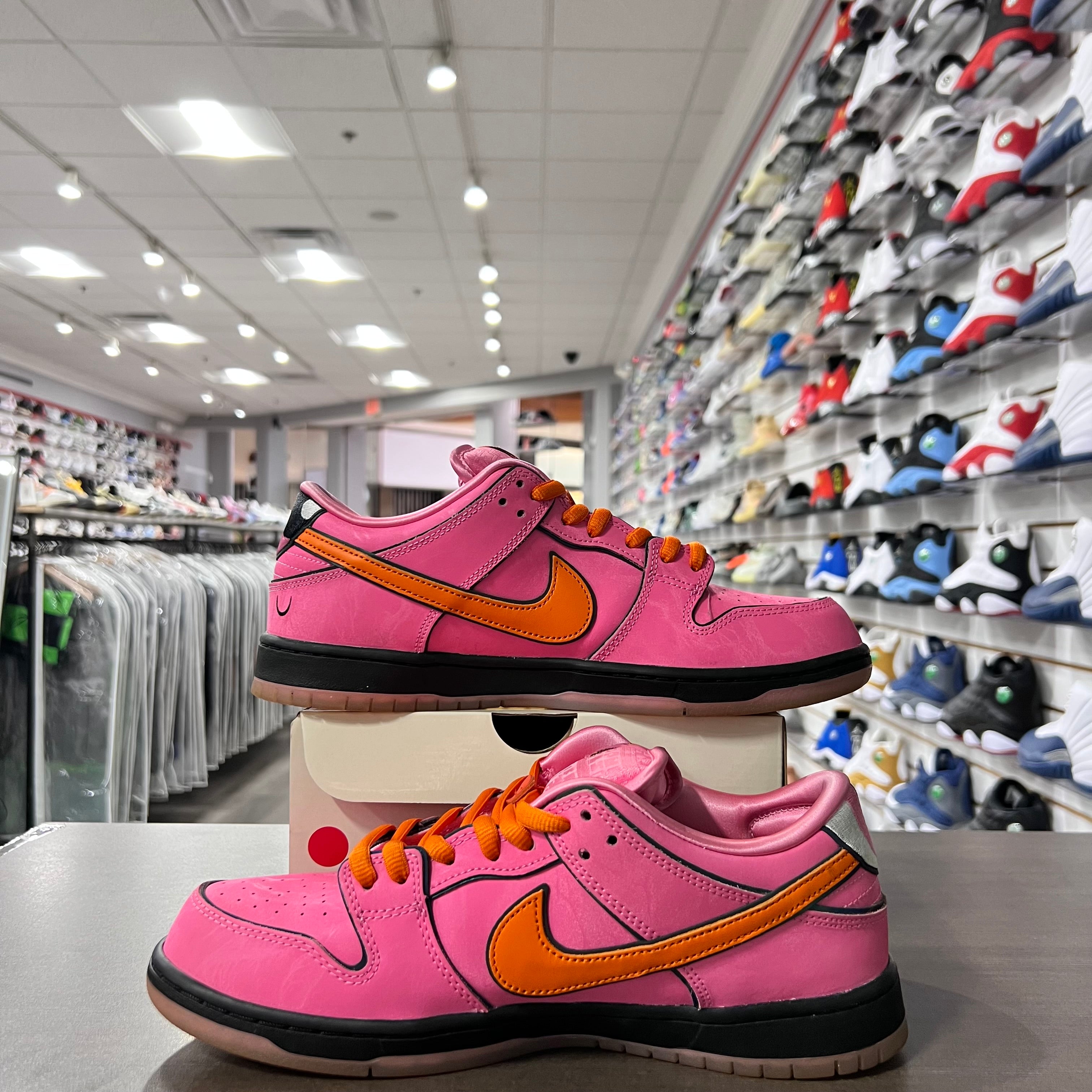 Nike Dunk Low SB Mens Powerpuff Girls Blossom (Lightly Worn)