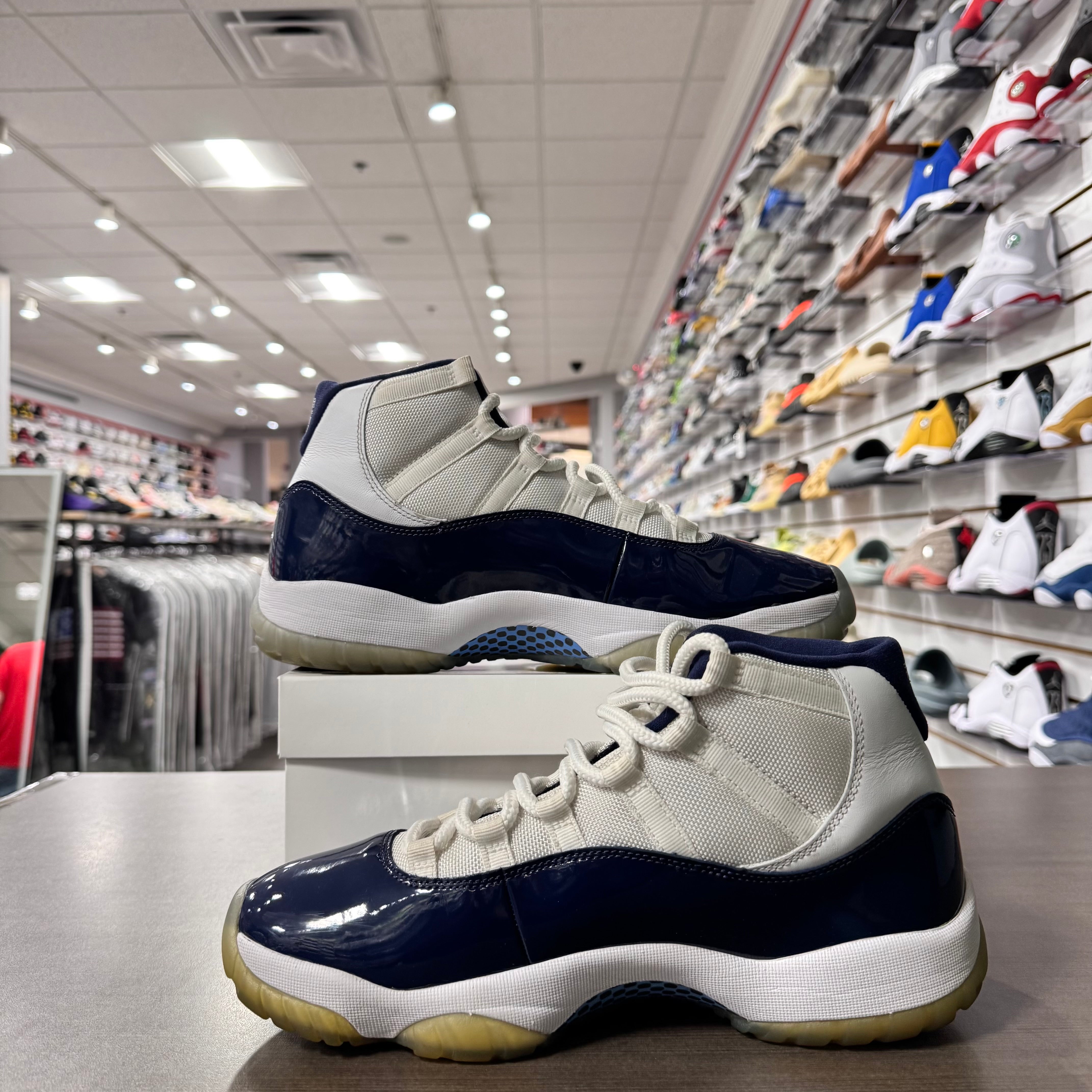 Jordan Retro 11 Mens Win Like 82 (Lightly Worn + No Box)