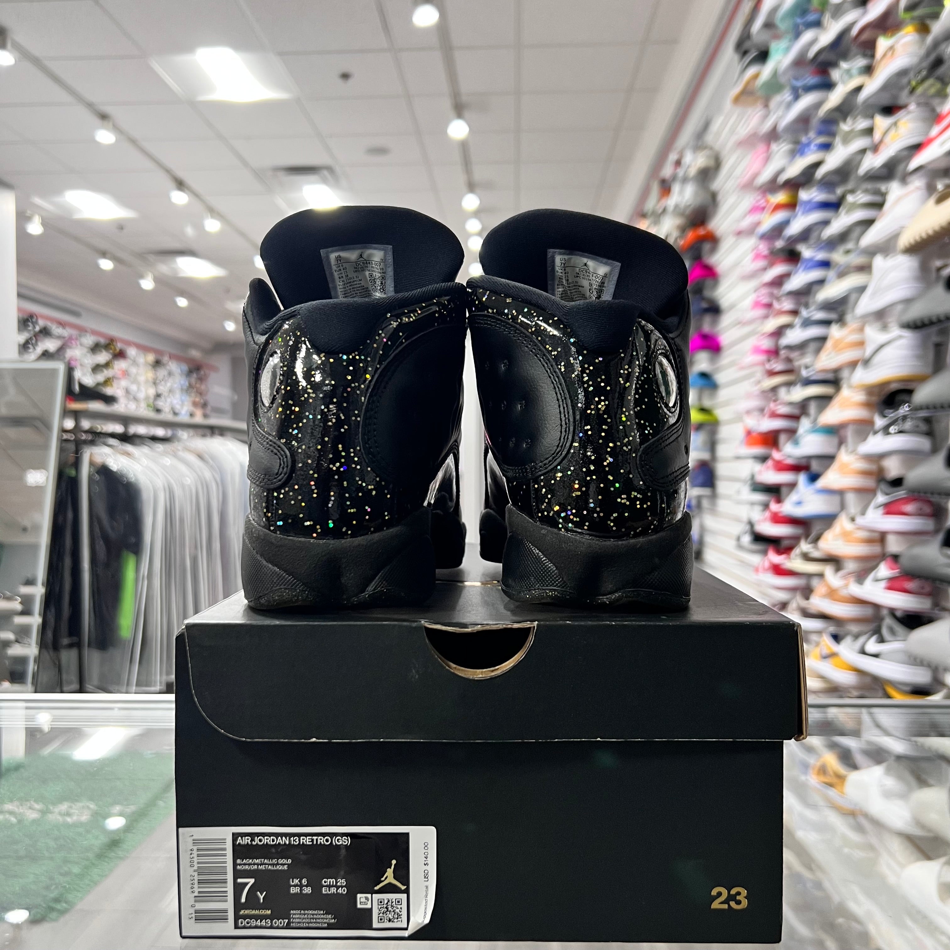 Jordan Retro 13 Gs Black Metallic Gold (Lightly Worn)