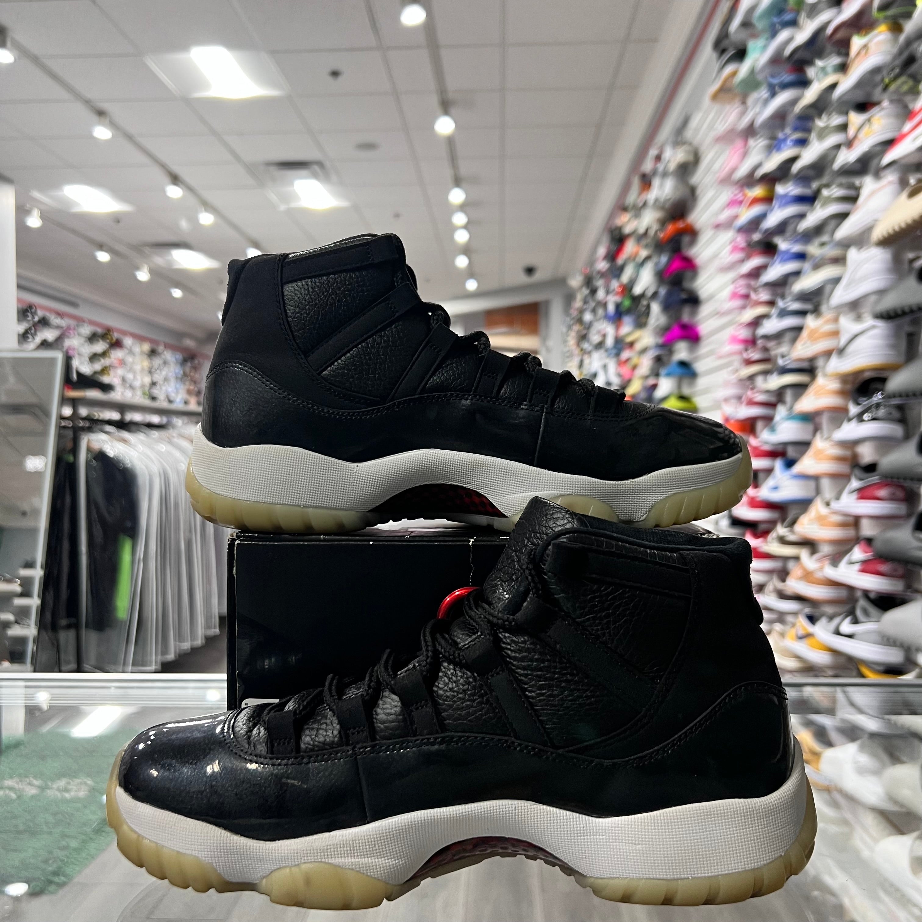 Jordan Retro 11 Mens 72-10 (Lightly Worn)