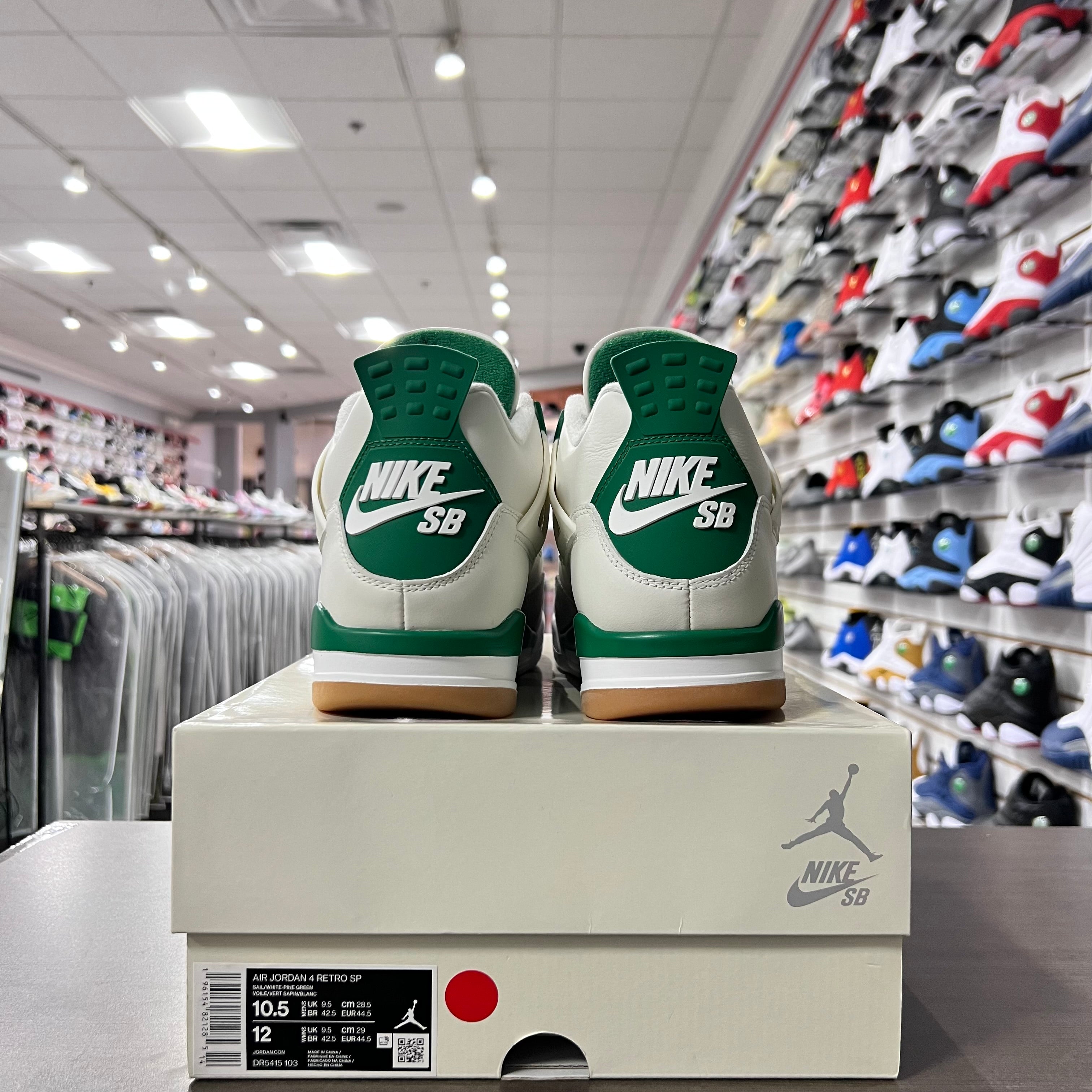 Jordan Retro 4 Mens Pine Green SB (Lightly Worn)