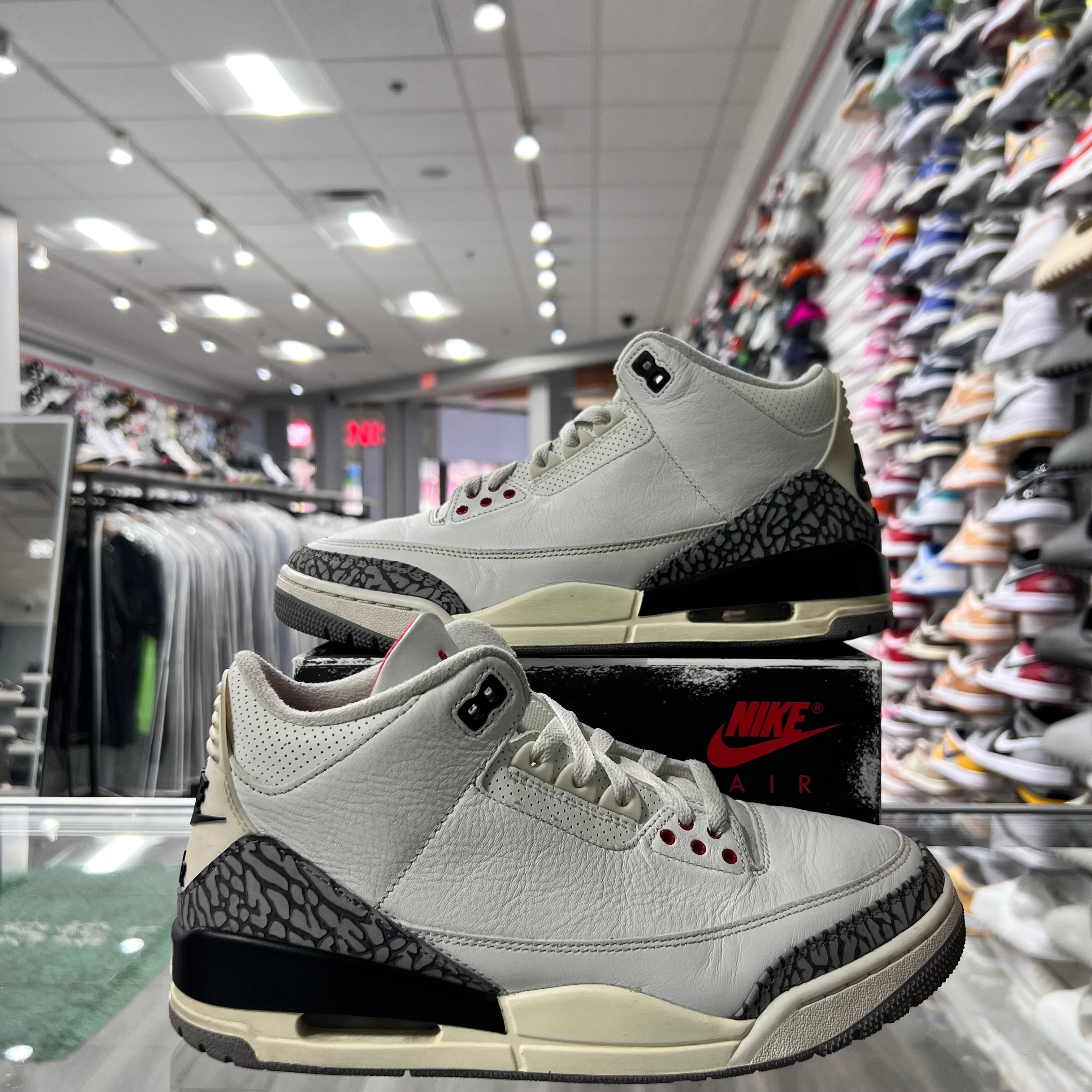 Jordan Retro 3 Mens White Cement Reimagined (Lightly Worn)