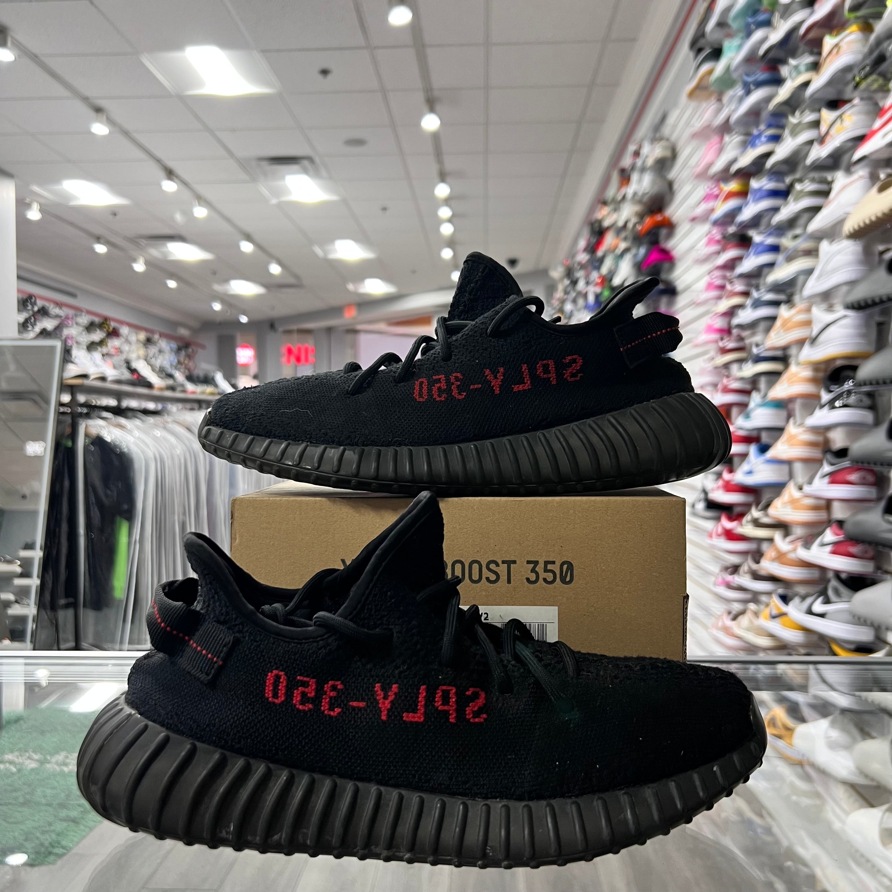 Adidas Yeezy Boost 350 V2 Bred (Lightly Worn+No Insoles)