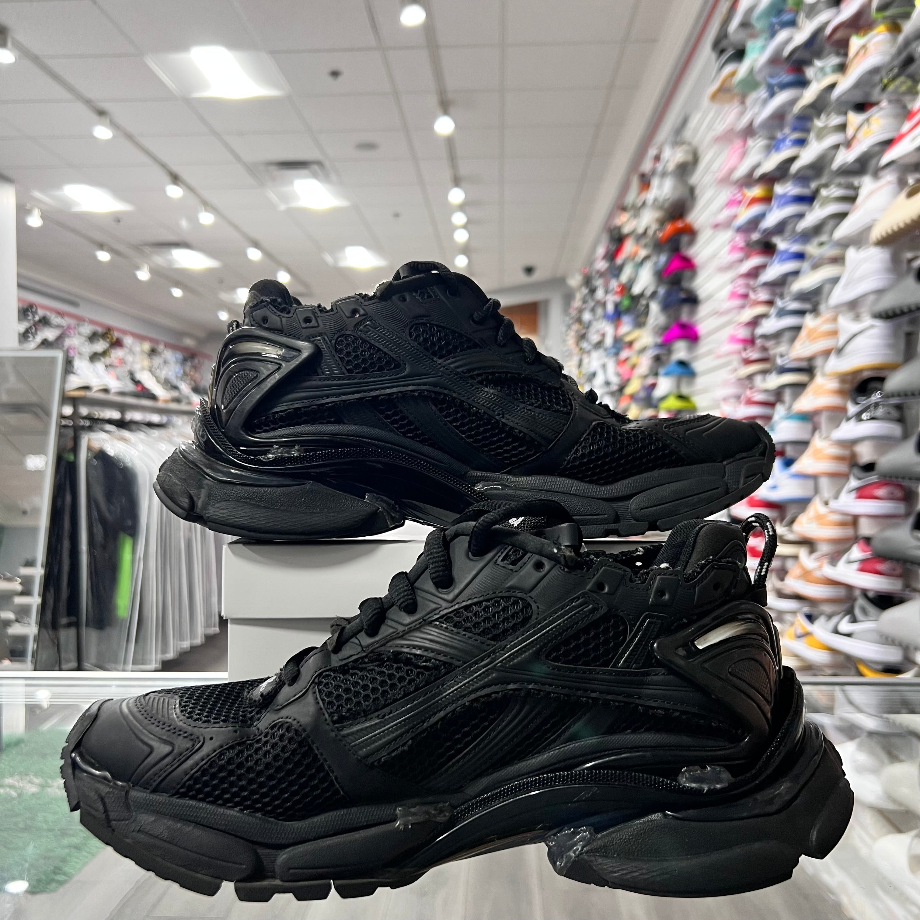 Balenciaga Runner Sneaker 'Black Matte' (Lightly Worn+Replacement Box)