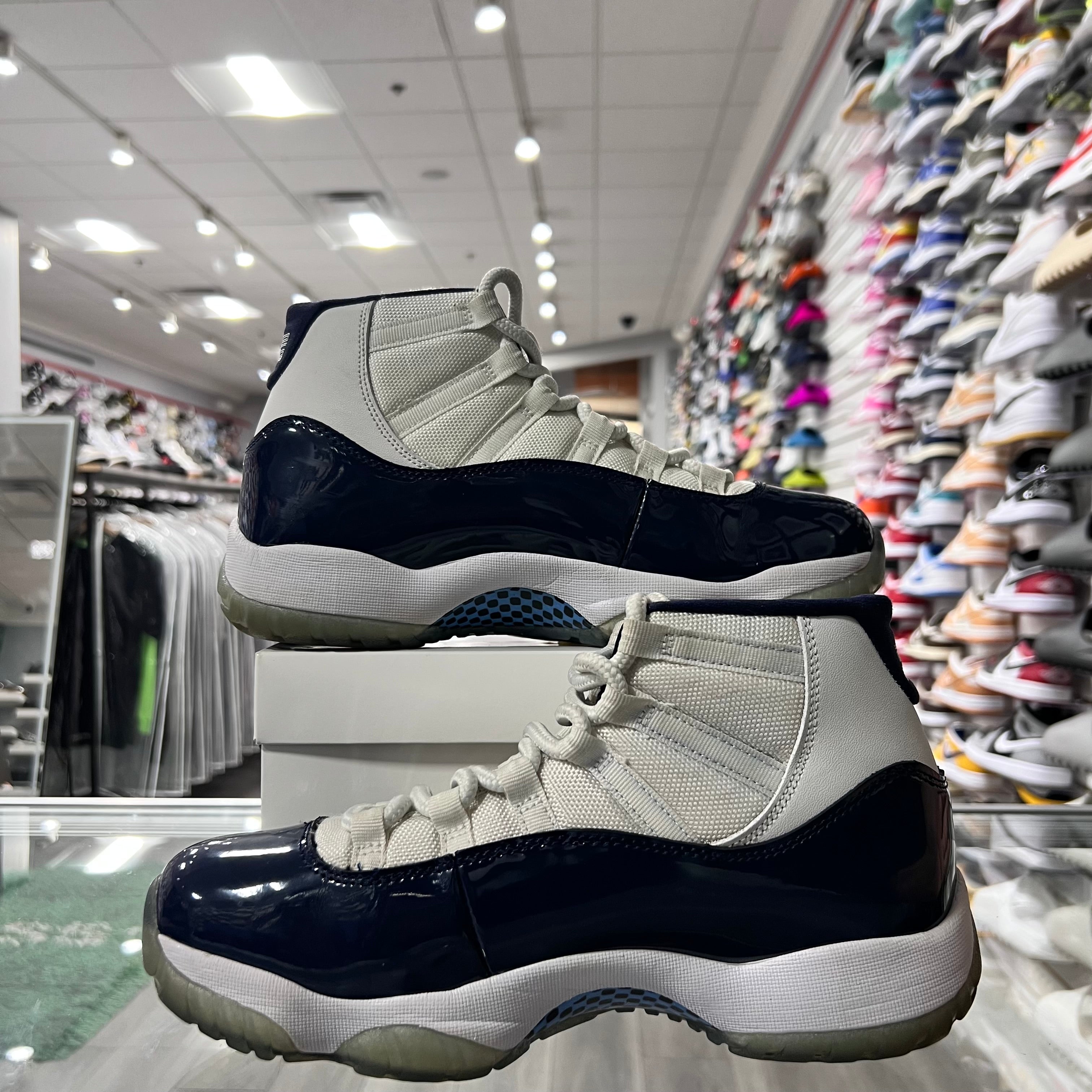 Jordan Retro 11 Mens Win Like 82 (Lightly Worn+Replacement Box)