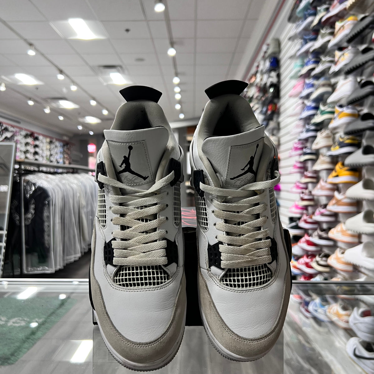 Jordan Retro 4 Mens Military Black (Lightly Worn+Replacement Box)