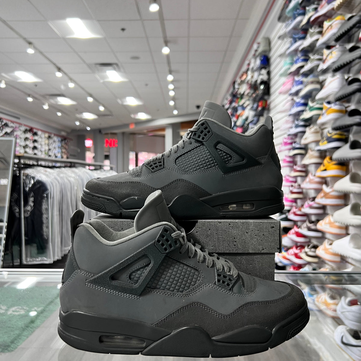 Jordan Retro 4 Mens Wet Cement (Lightly Worn)