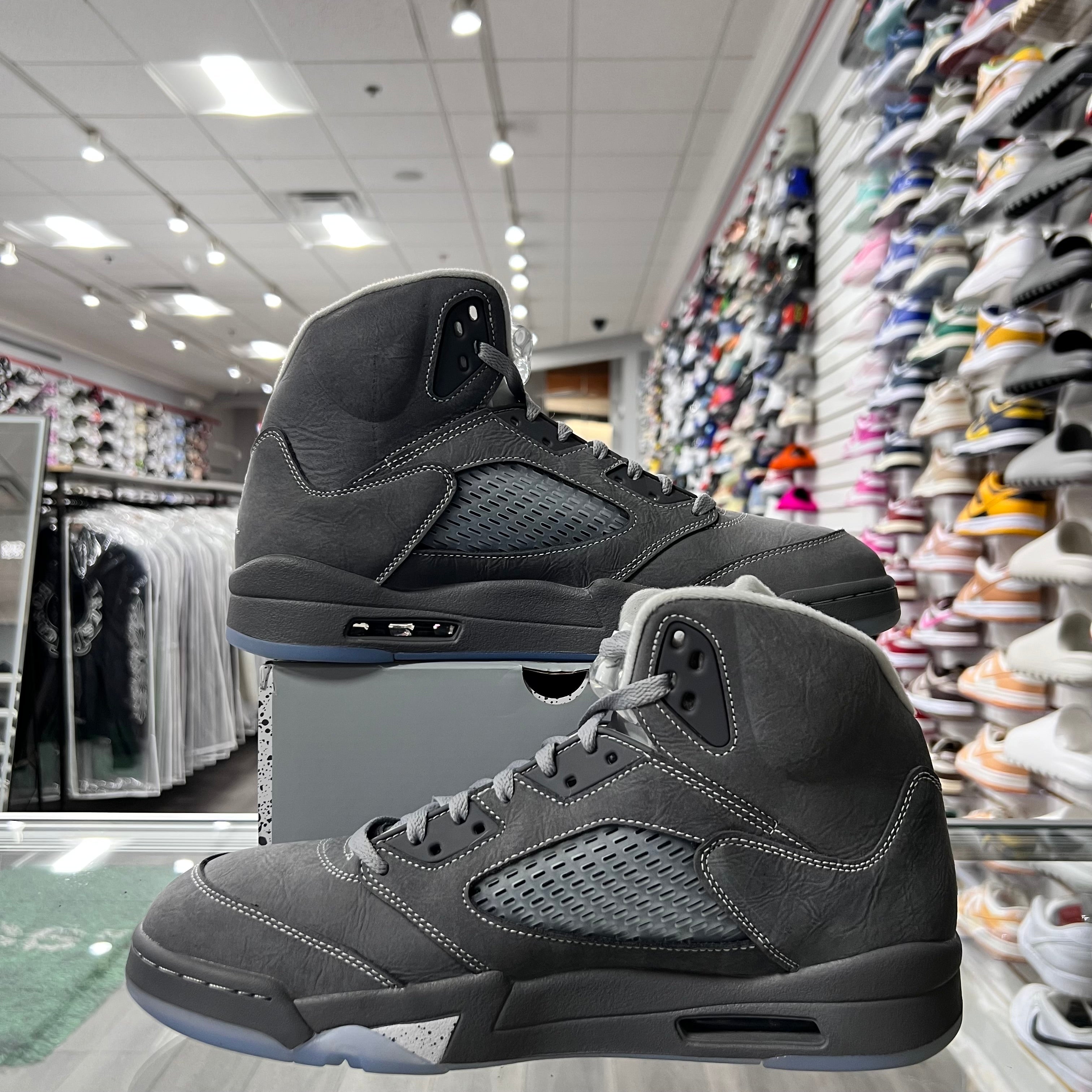Jordan Retro 5 Mens Wolf Grey (Lightly Worn)
