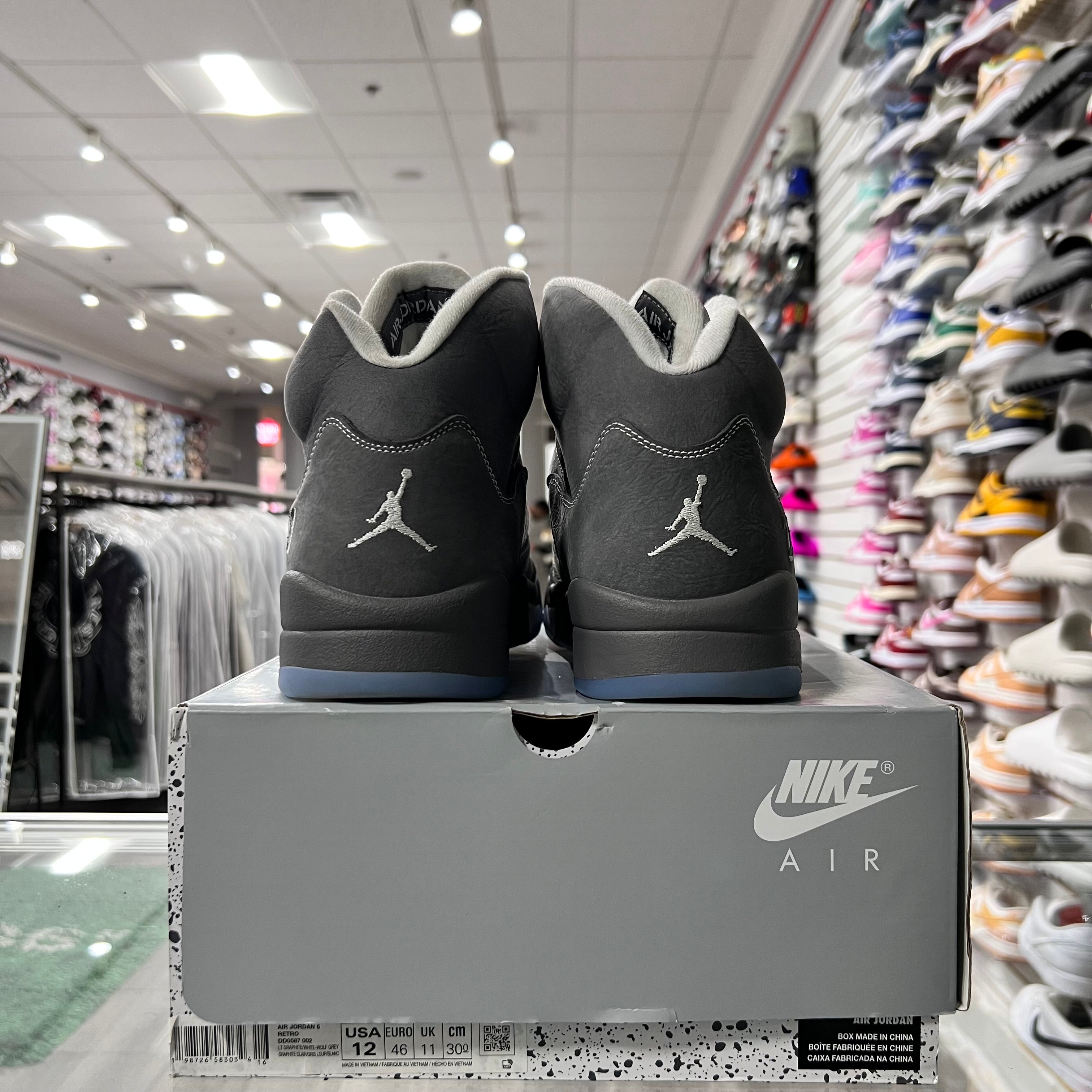 Jordan Retro 5 Mens Wolf Grey (Lightly Worn)