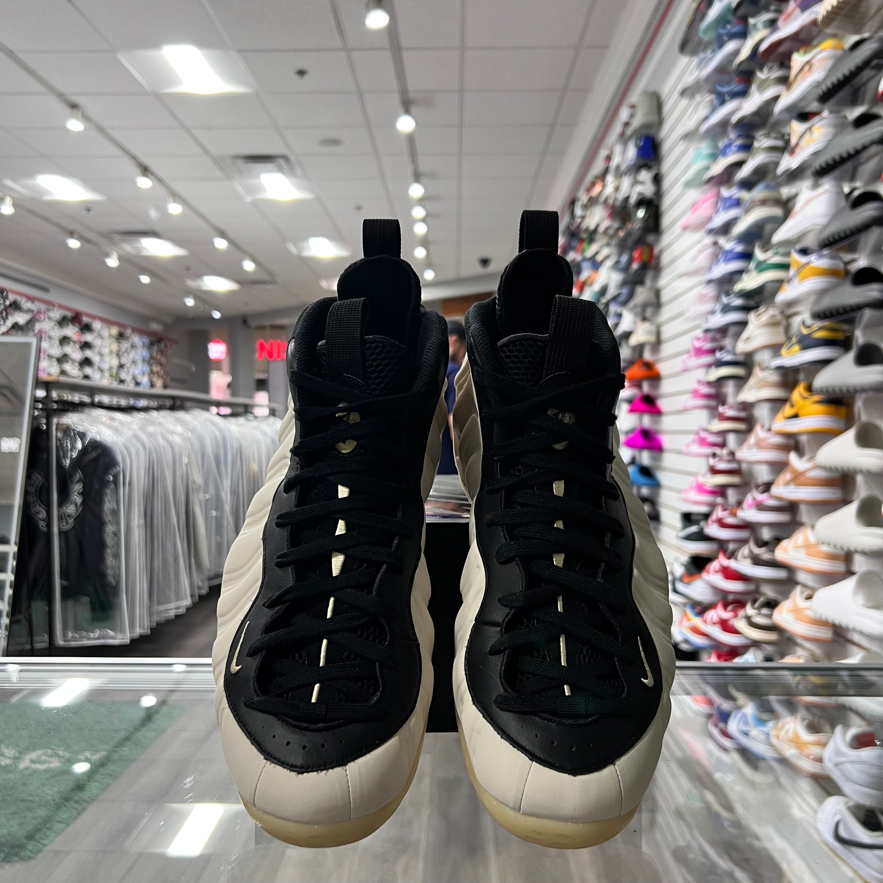 Nike Air Foamposites Ome Light Ore Wood Brown (Lightly Worn)