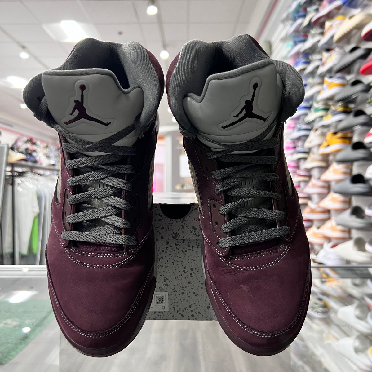 Jordan Retro 5 Mens Burgundy (Lightly Worn)