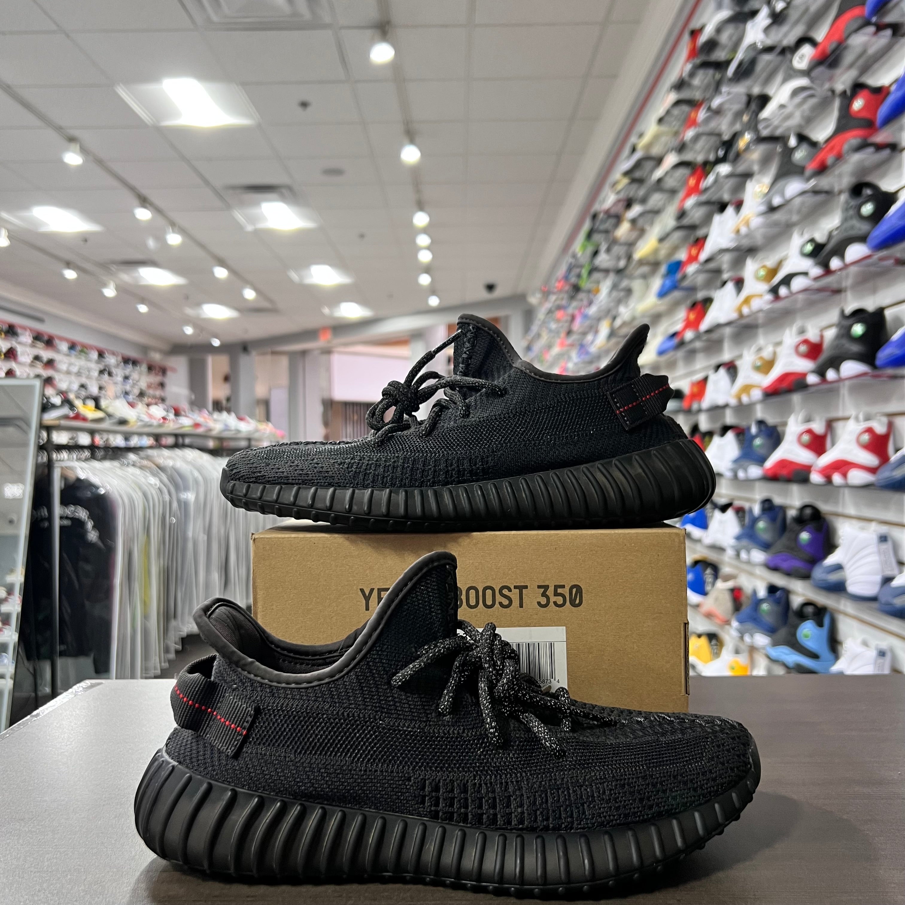 Yeezy 350 V2 Static Black (Lightly Worn)