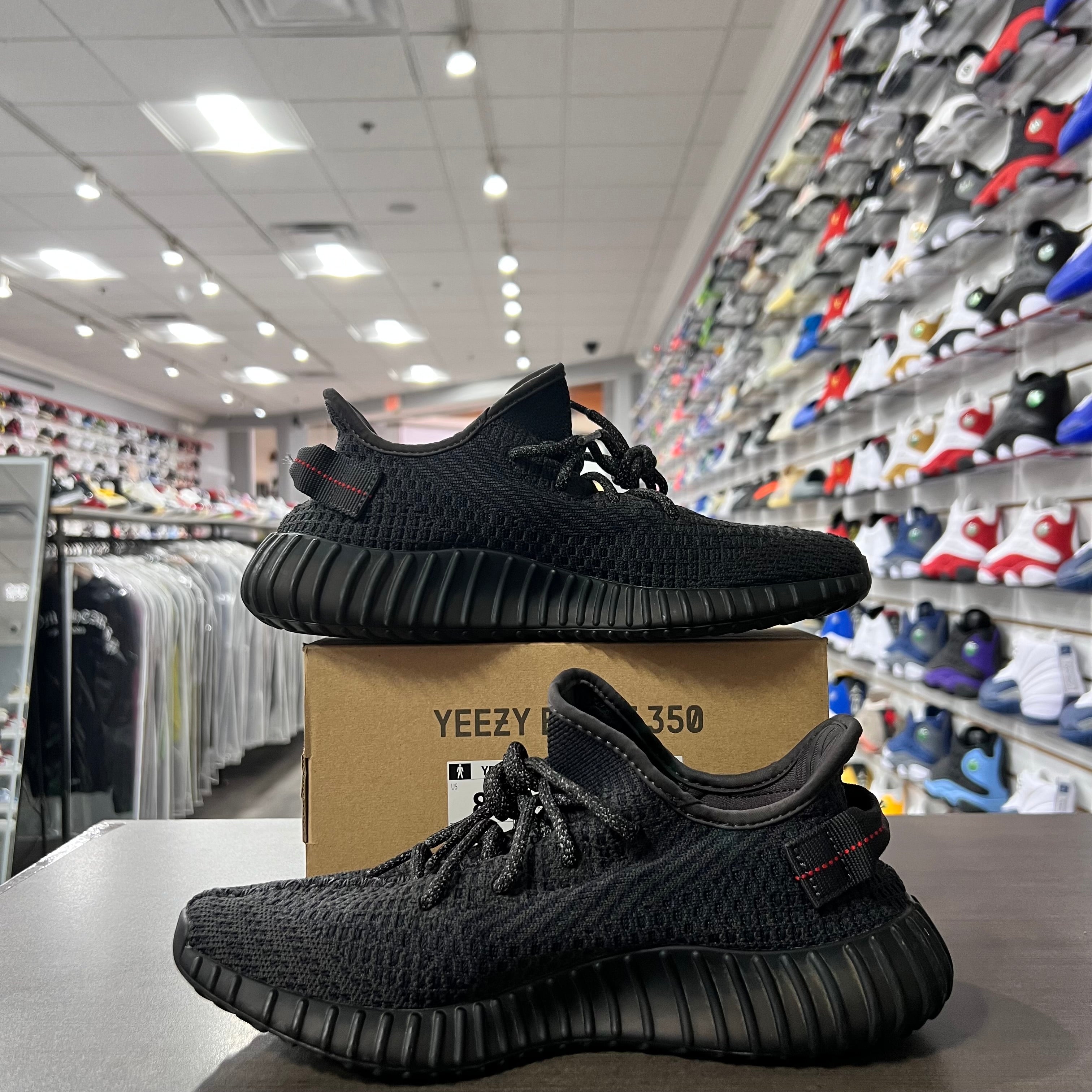 Yeezy 350 V2 Static Black (Lightly Worn)