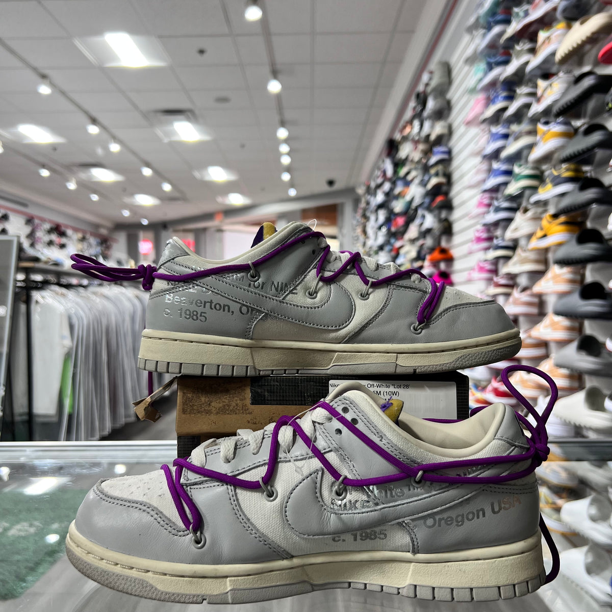Nike Dunk Low Off-White Lot 28 (Lightly Worn)
