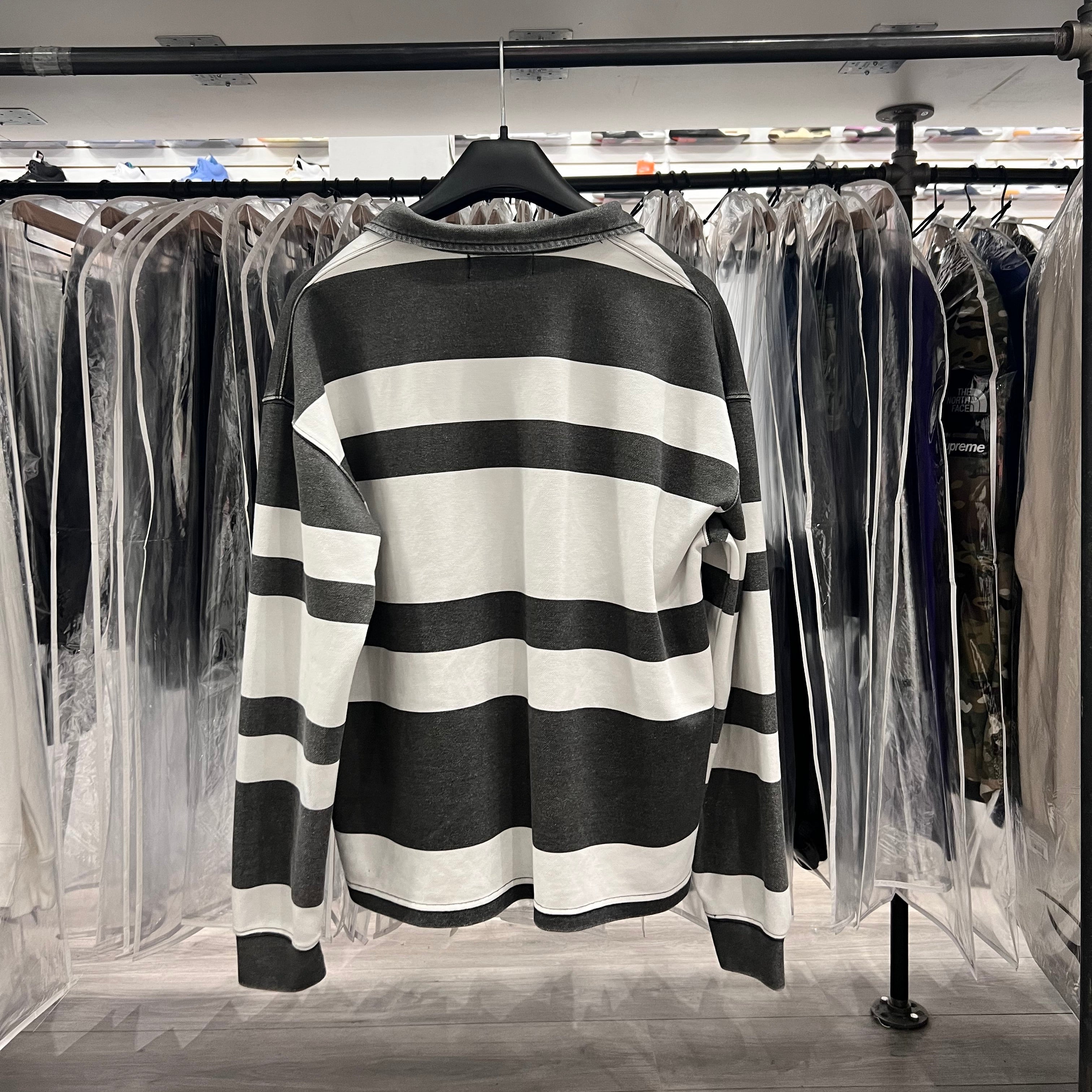 Vale Valley Long Sleeve Skeleton Graphic (Lightly Worn)