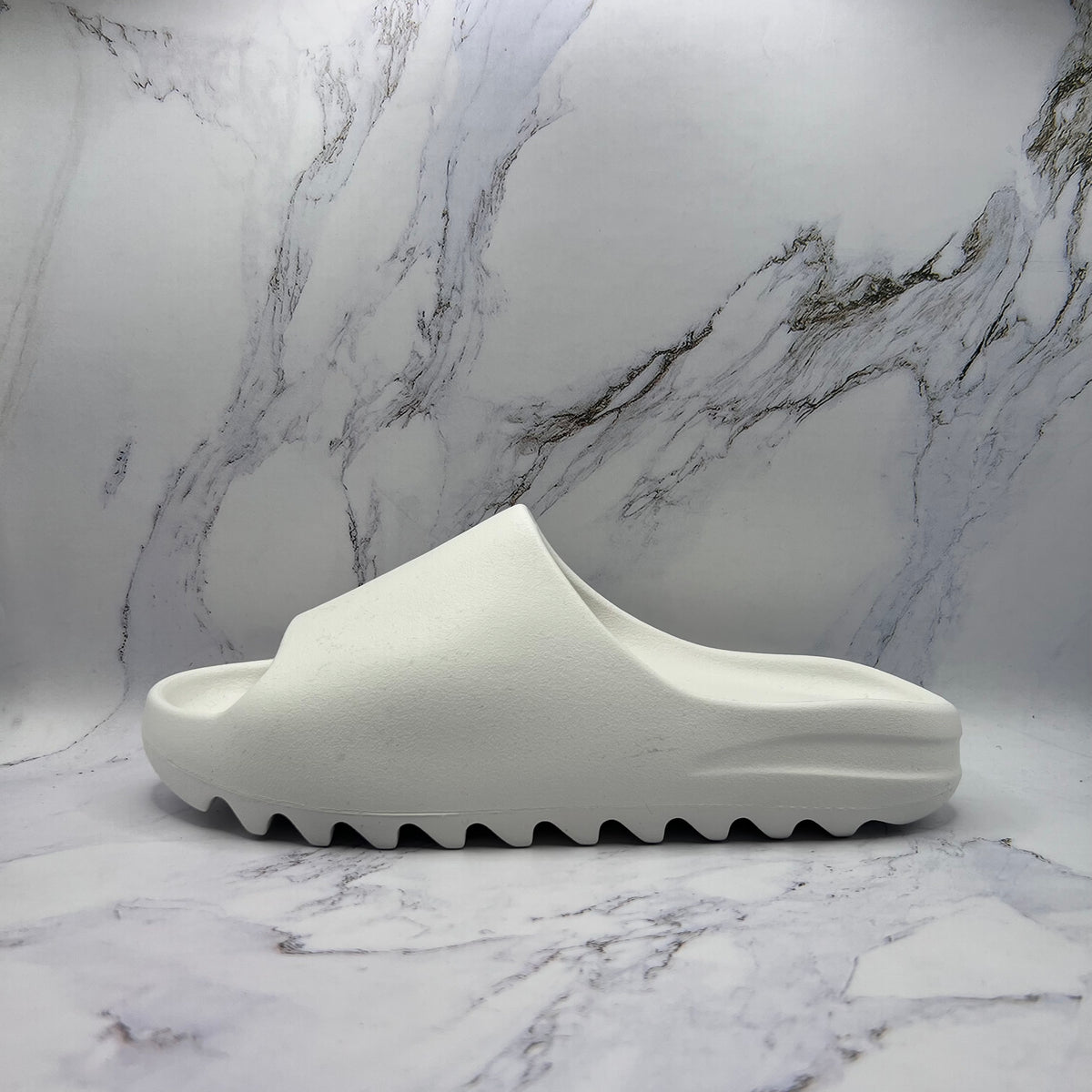 YZY YS-01 White